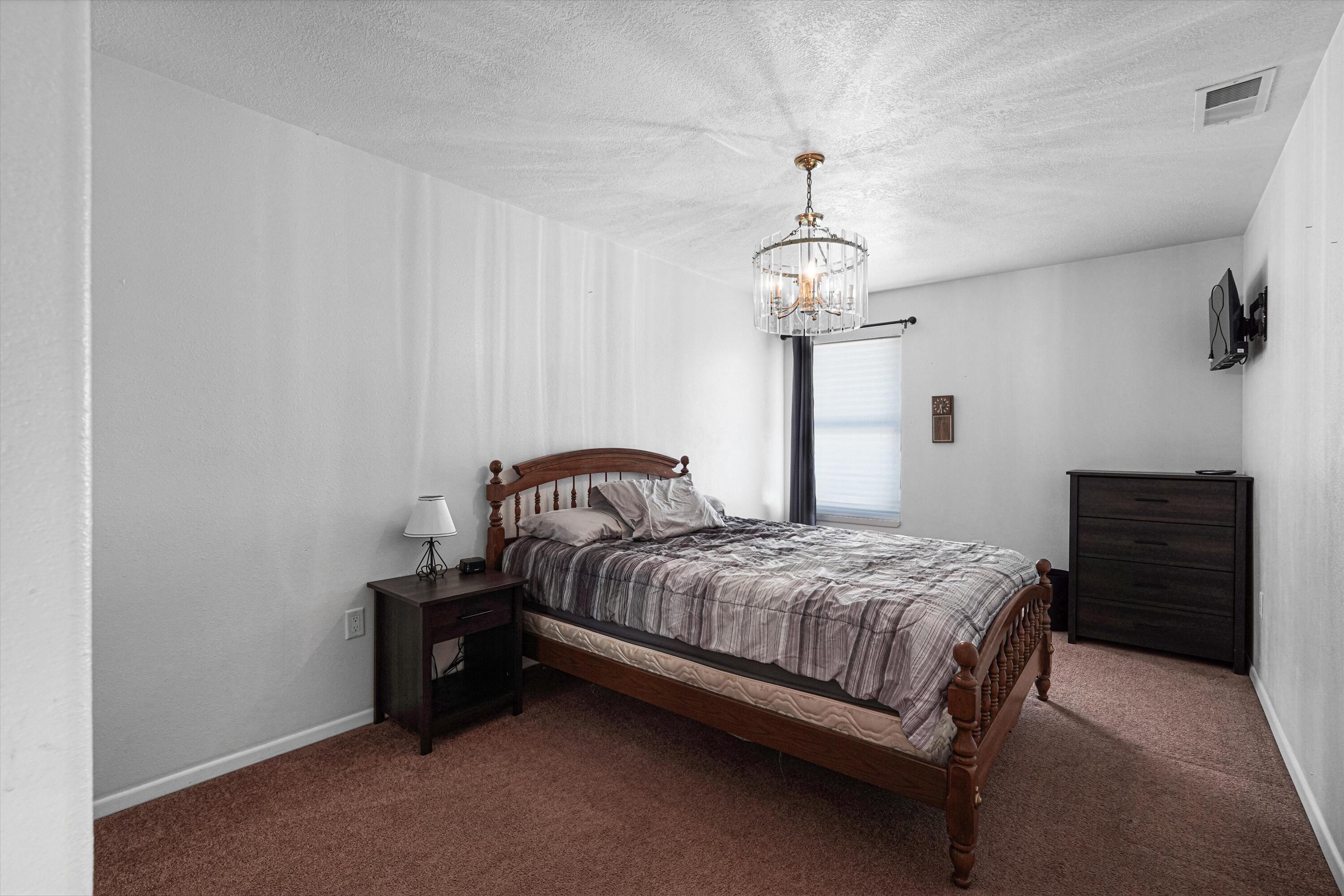 211 N Ripley Avenue