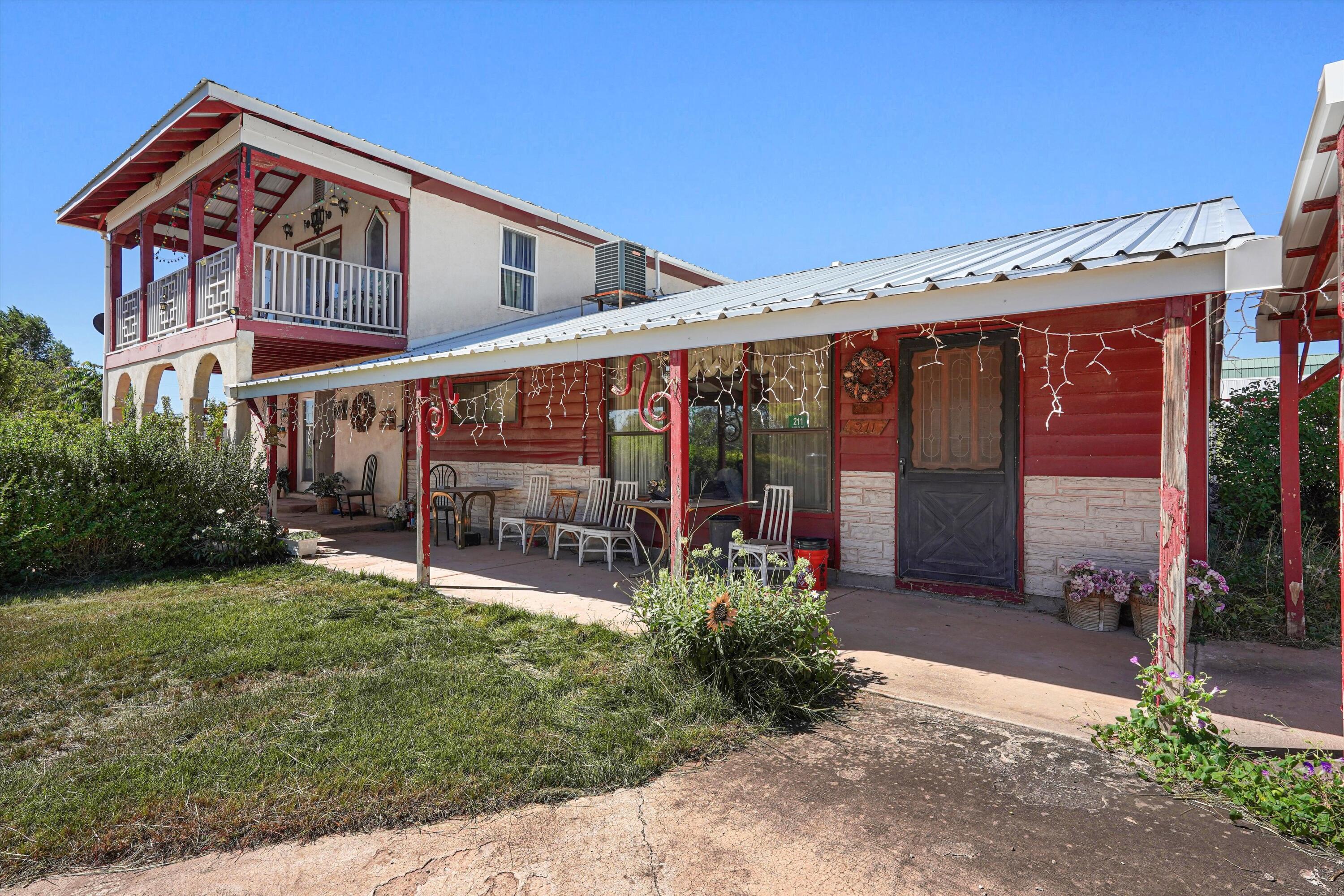211 N Ripley Avenue