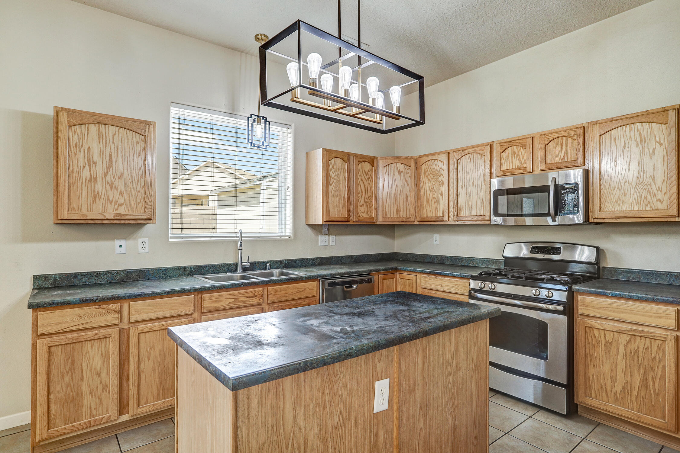 2205 Mayapan Road SE
