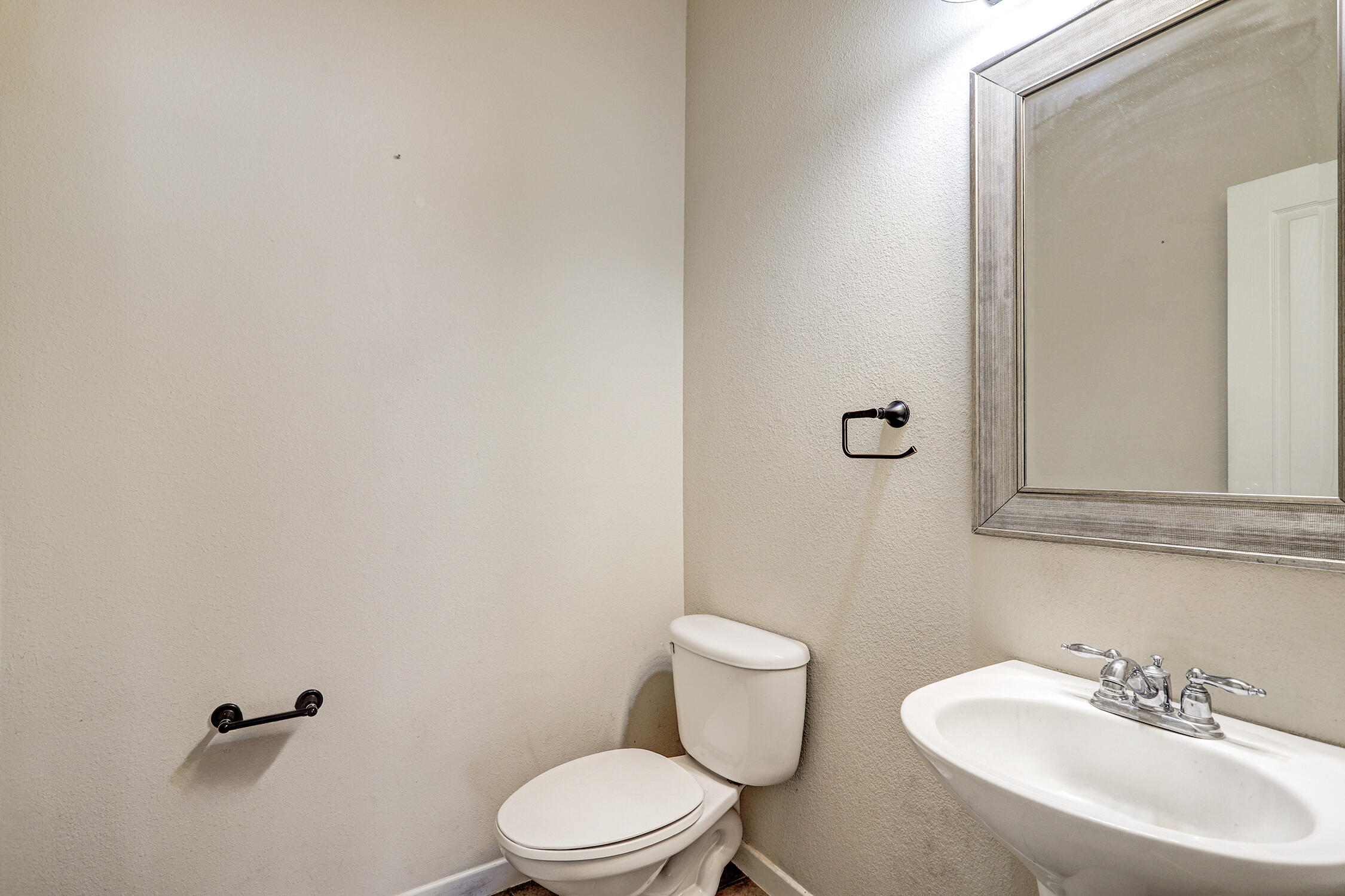 2205 Mayapan Road SE