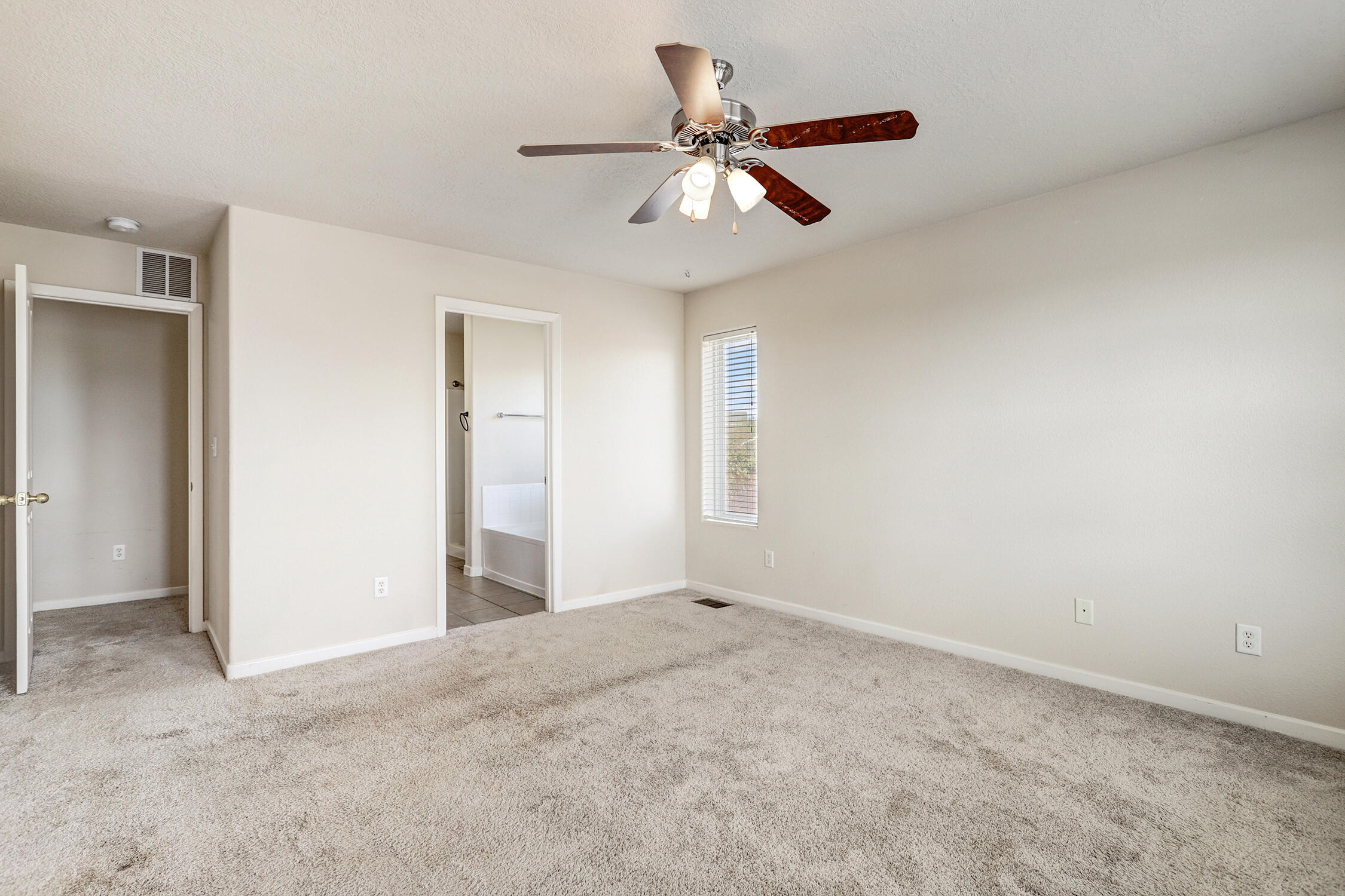2205 Mayapan Road SE