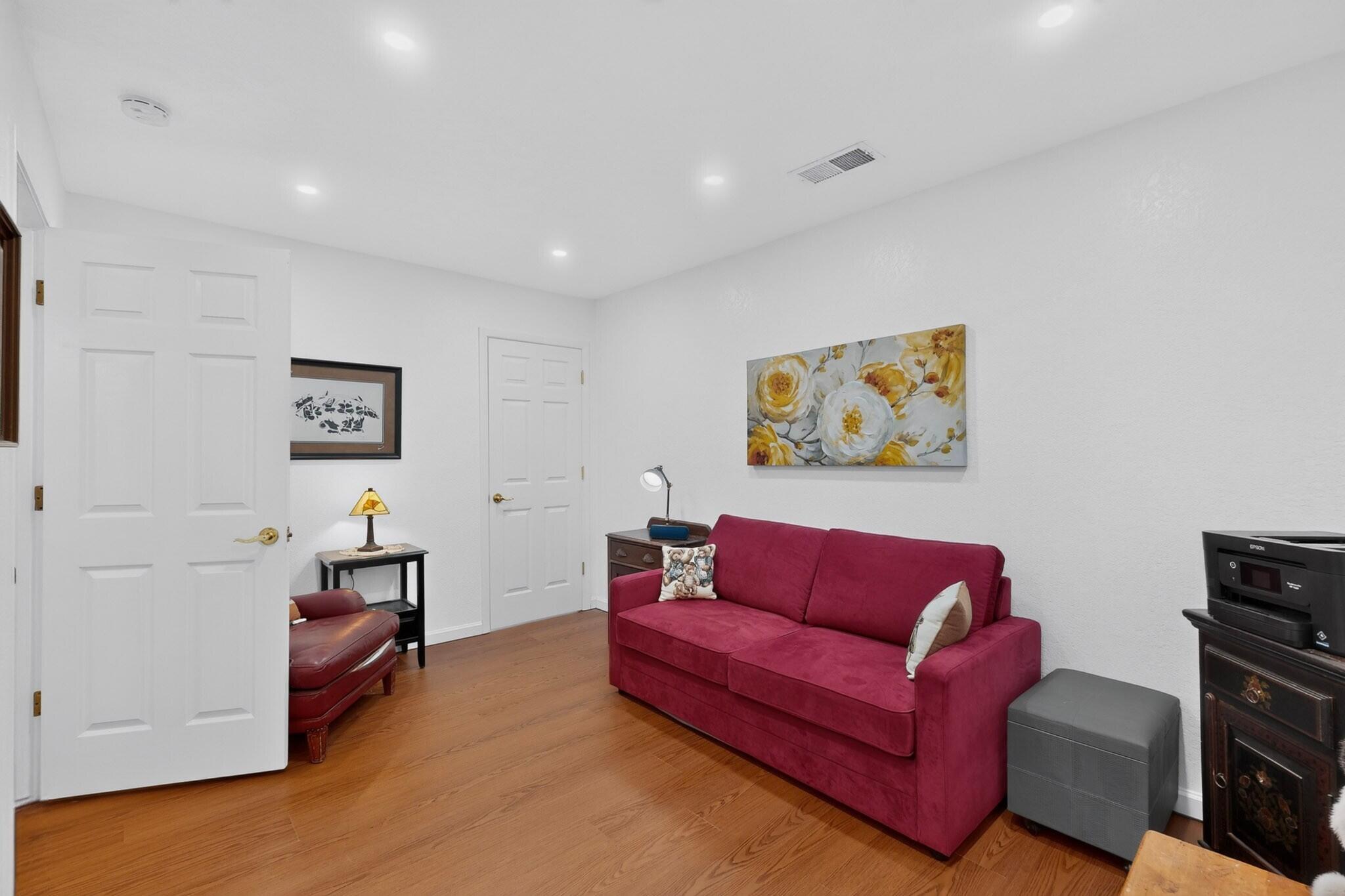 10812 Lagrange Park Drive NE