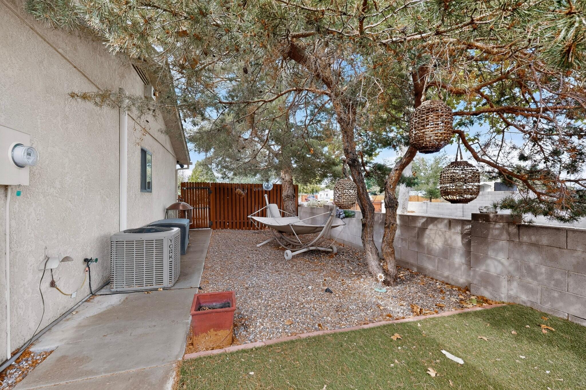 3804 33rd Circle SE