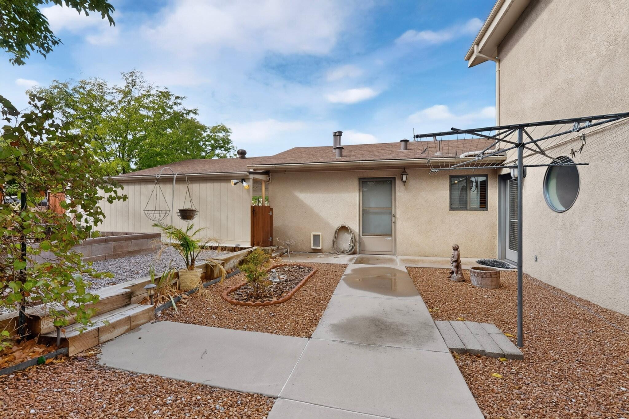 3804 33rd Circle SE