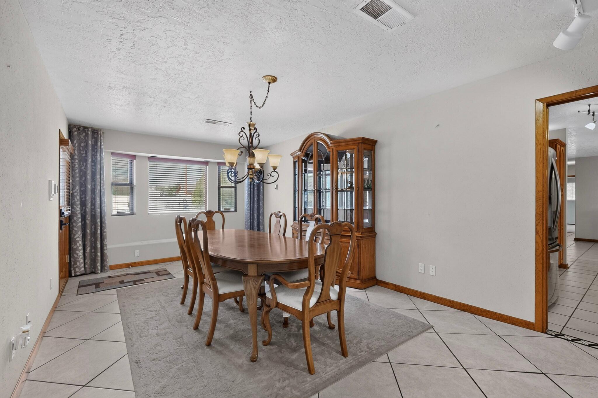 3804 33rd Circle SE