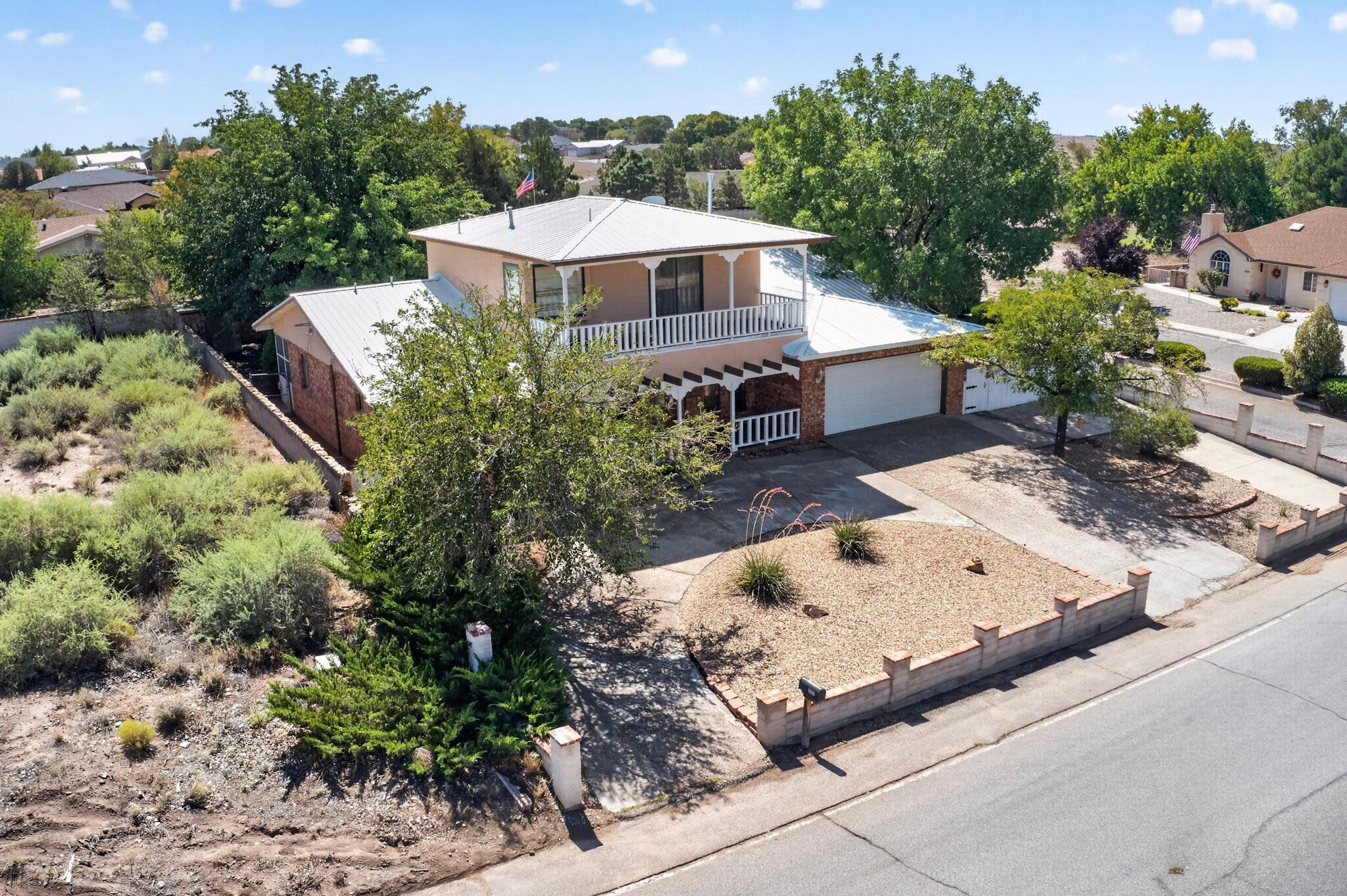 1690 Golf Course Road