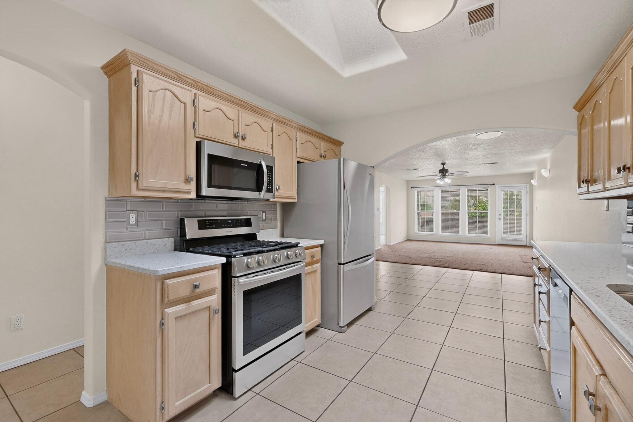 4909 Sereno Drive NE