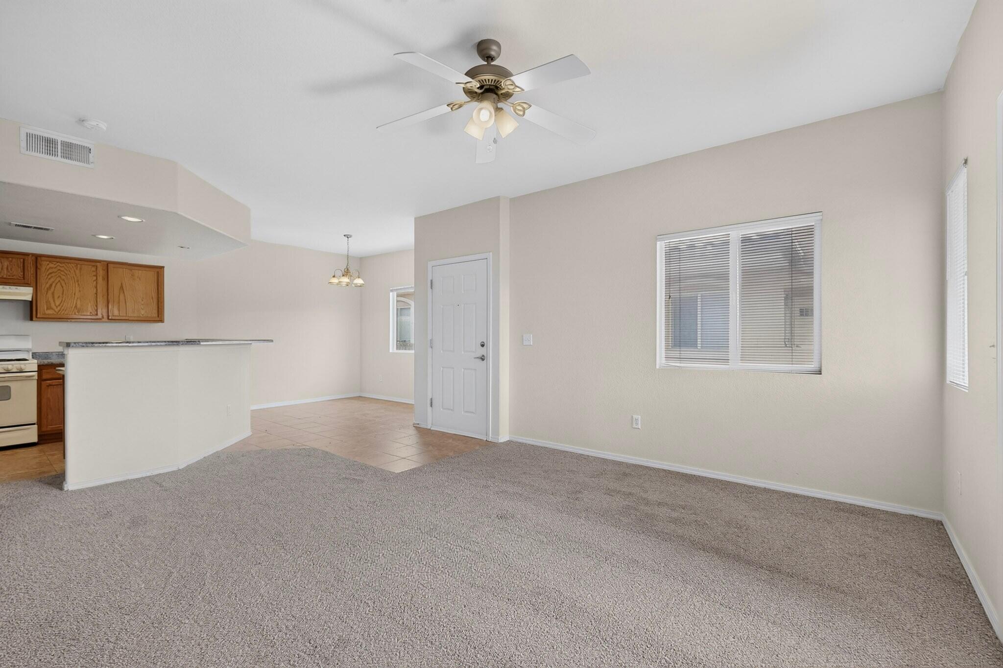 6800 Vista Del Norte Drive NE 422