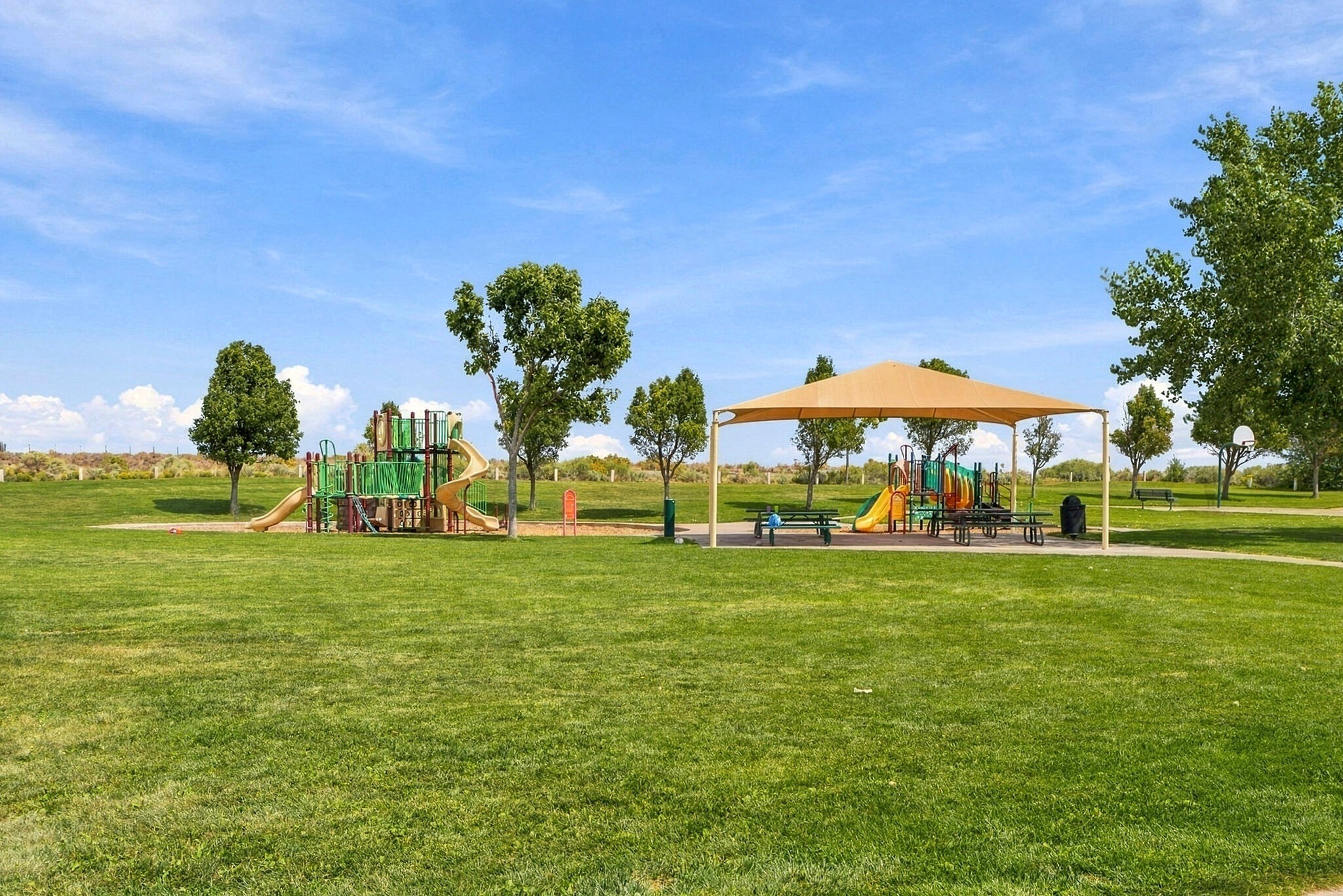 3408 Oregon Trail Road NE