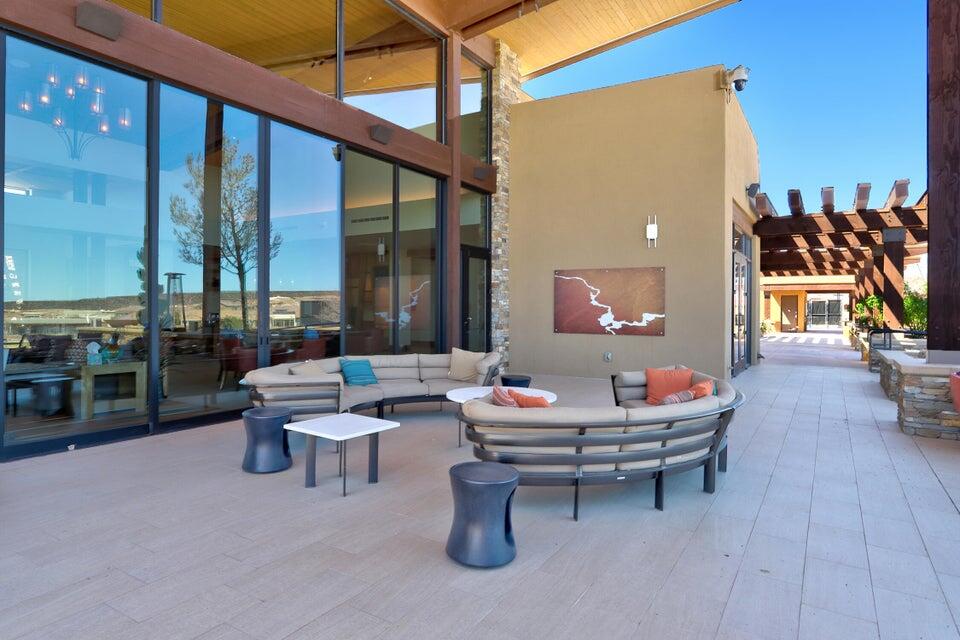 2100 Cave Creek Lane NW