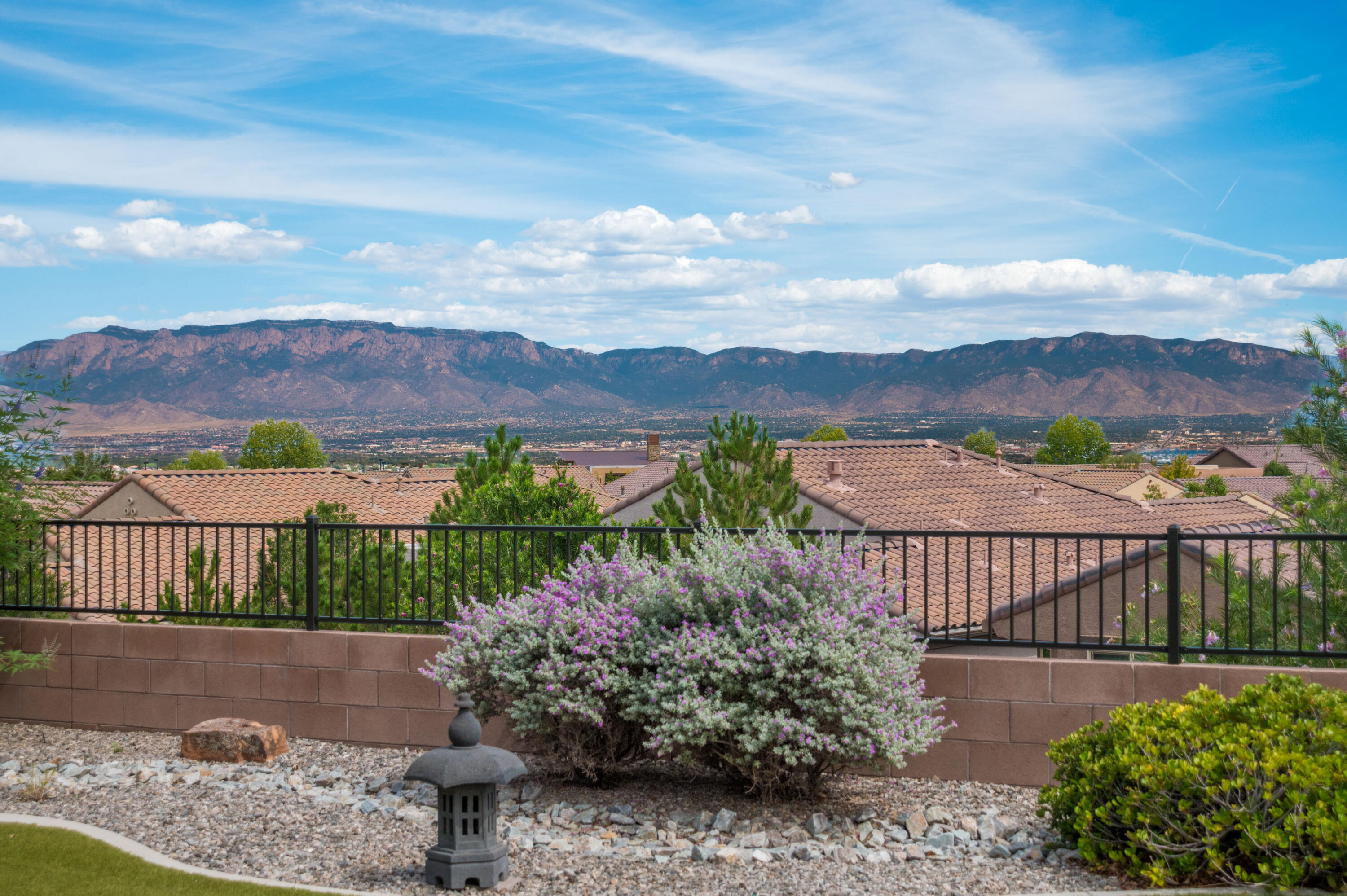 2100 Cave Creek Lane NW