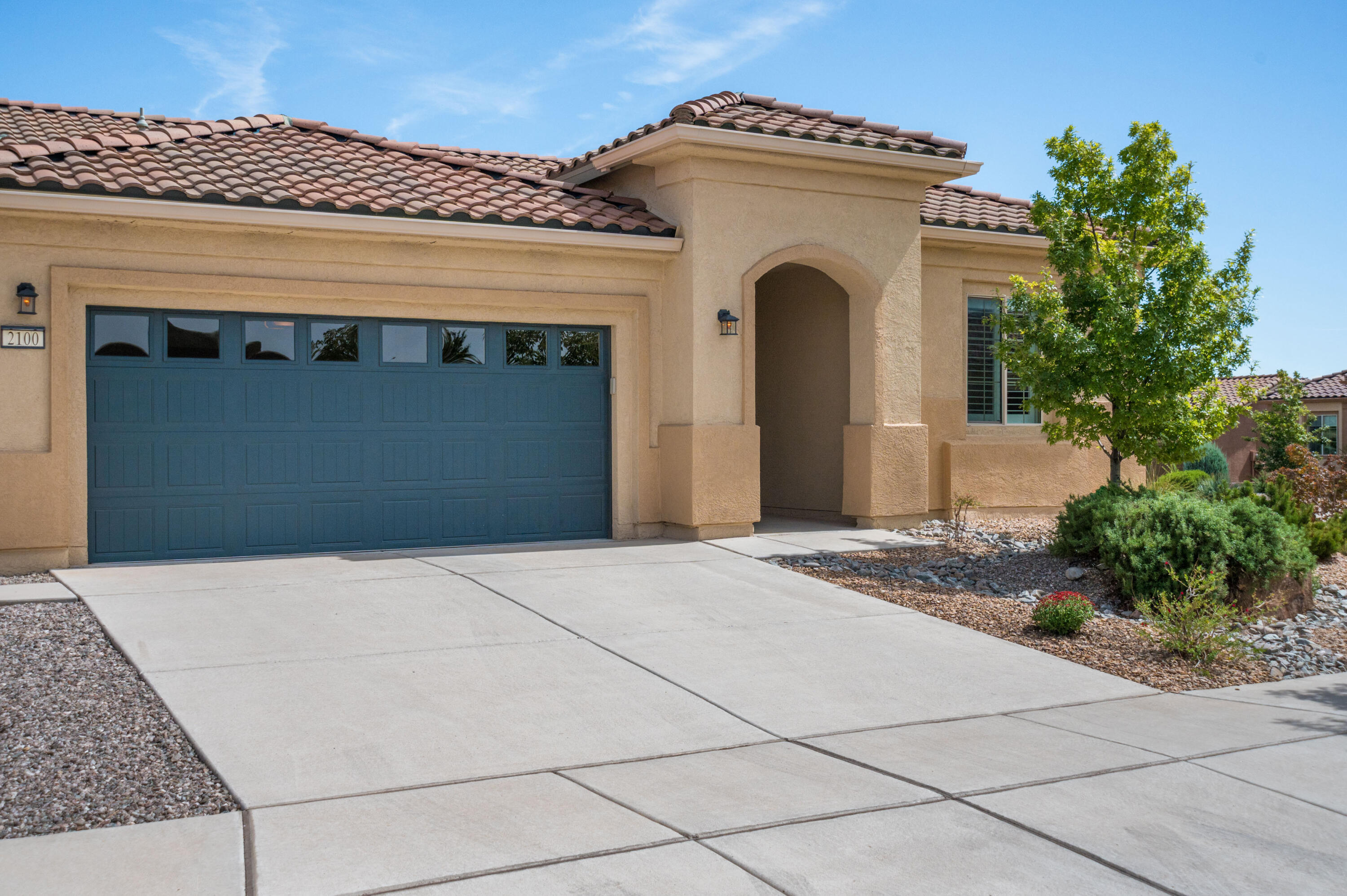 2100 Cave Creek Lane NW