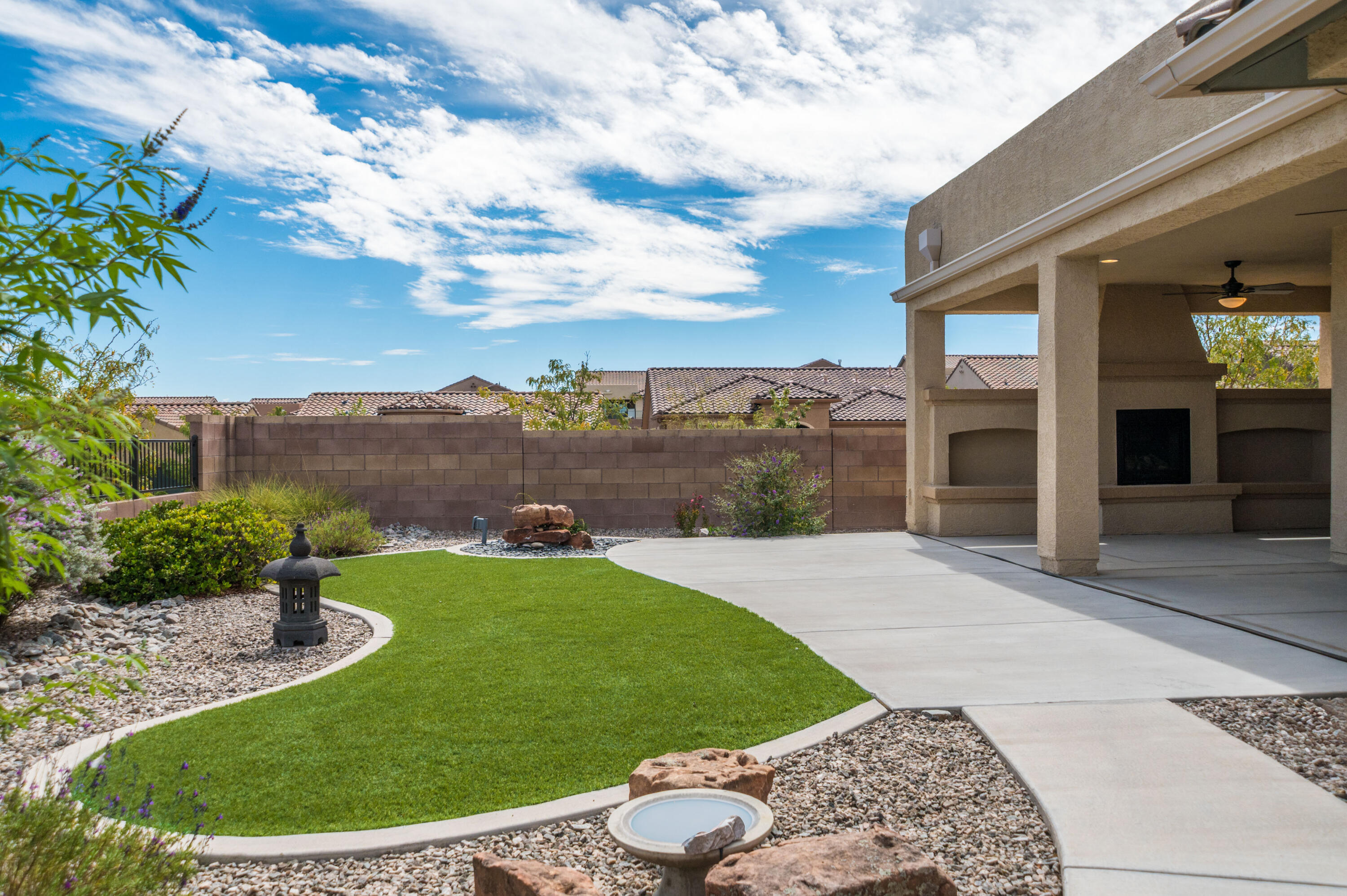 2100 Cave Creek Lane NW