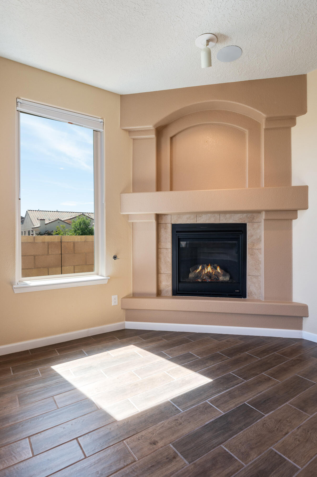 2100 Cave Creek Lane NW