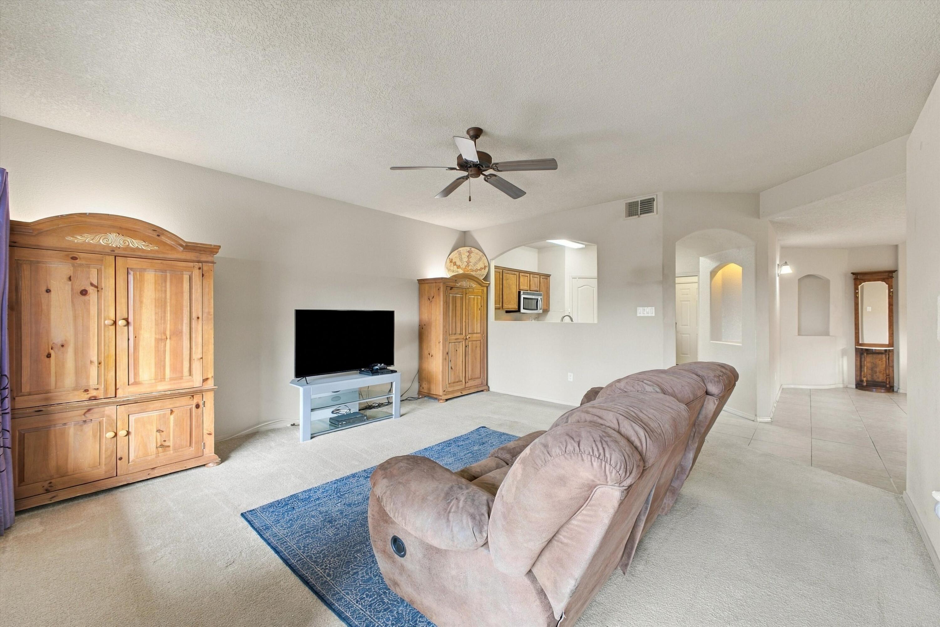5424 Blue Jay Lane NW