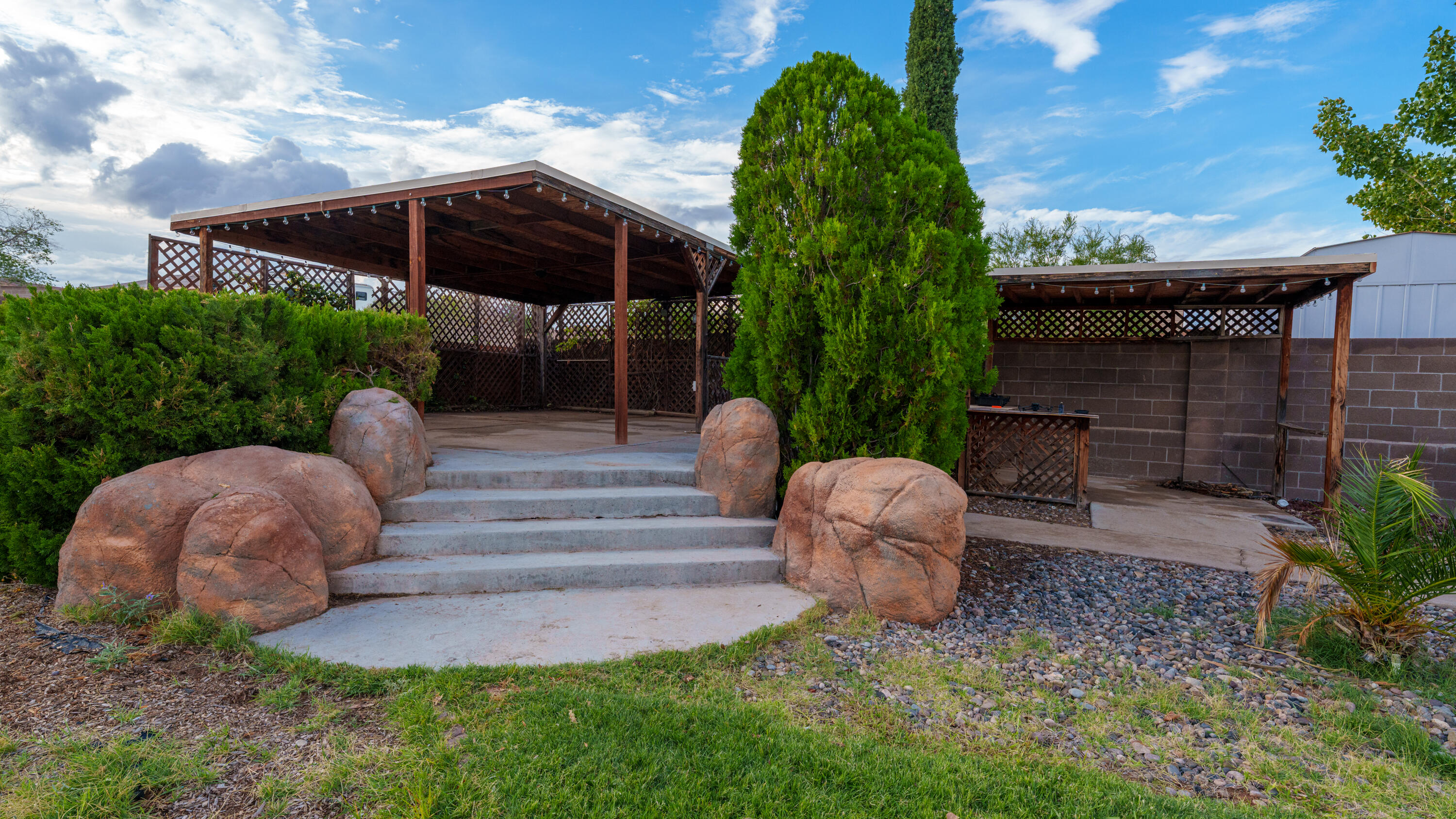 2309 Agua Fria Drive NE