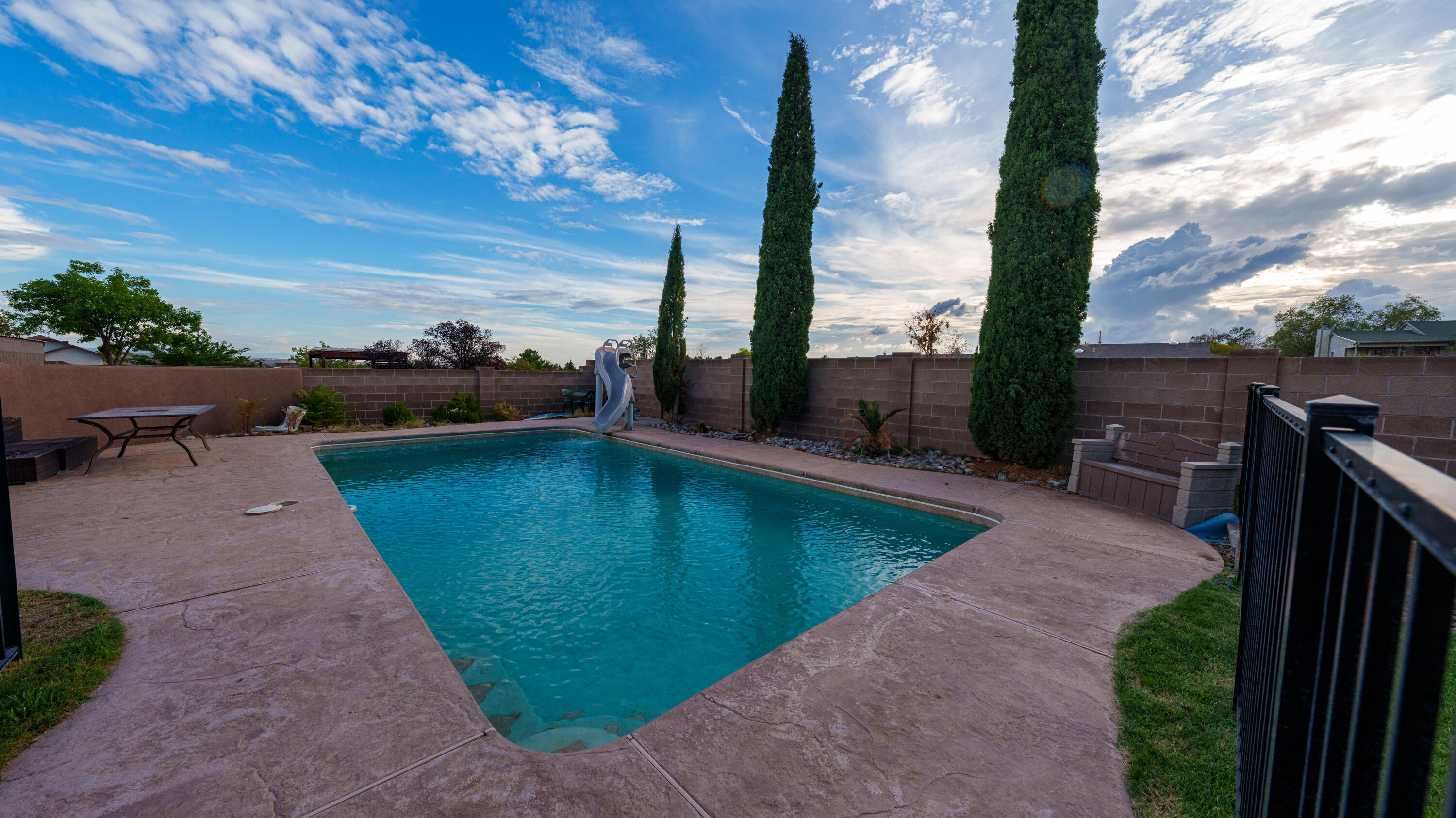 2309 Agua Fria Drive NE