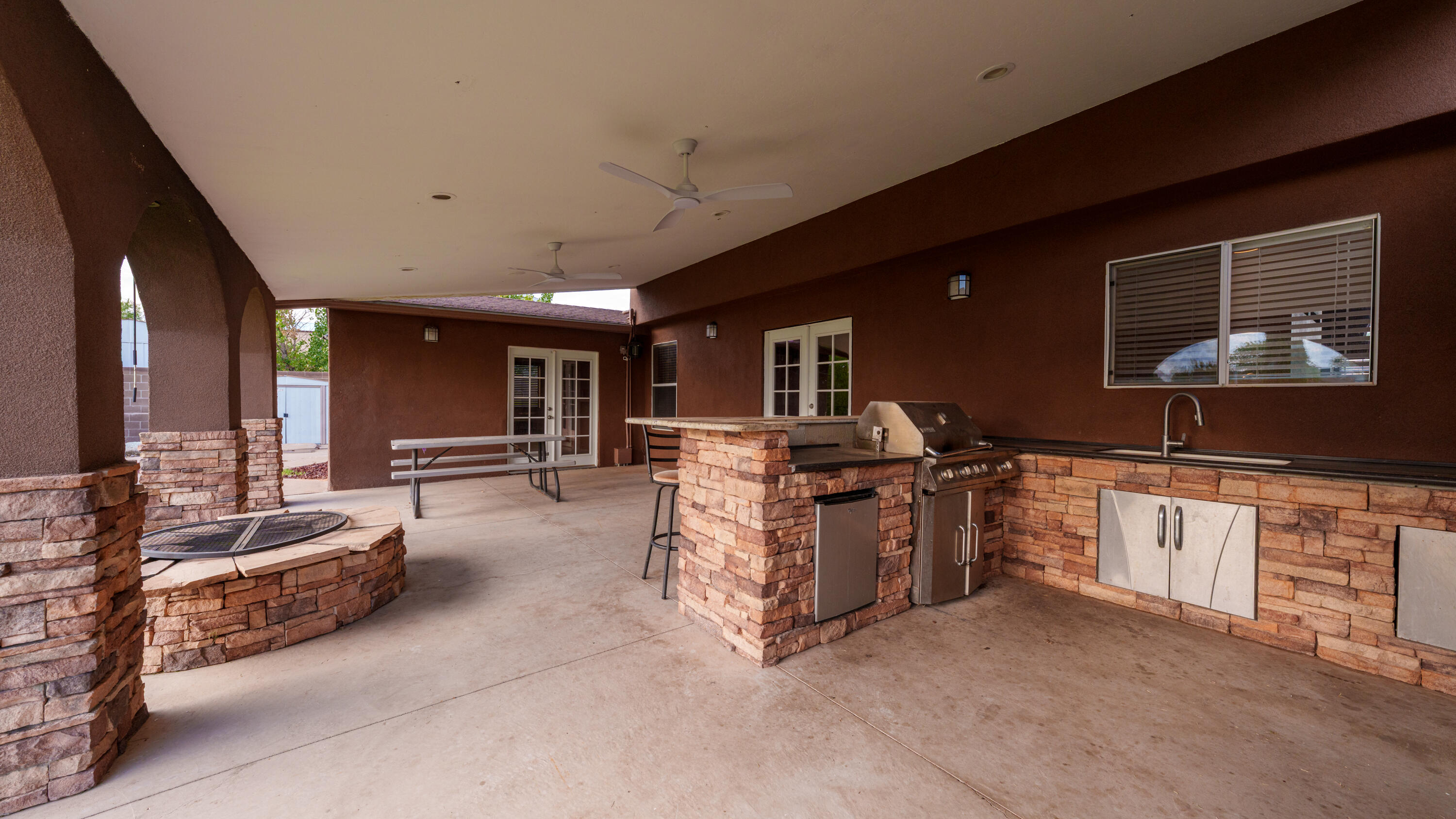 2309 Agua Fria Drive NE
