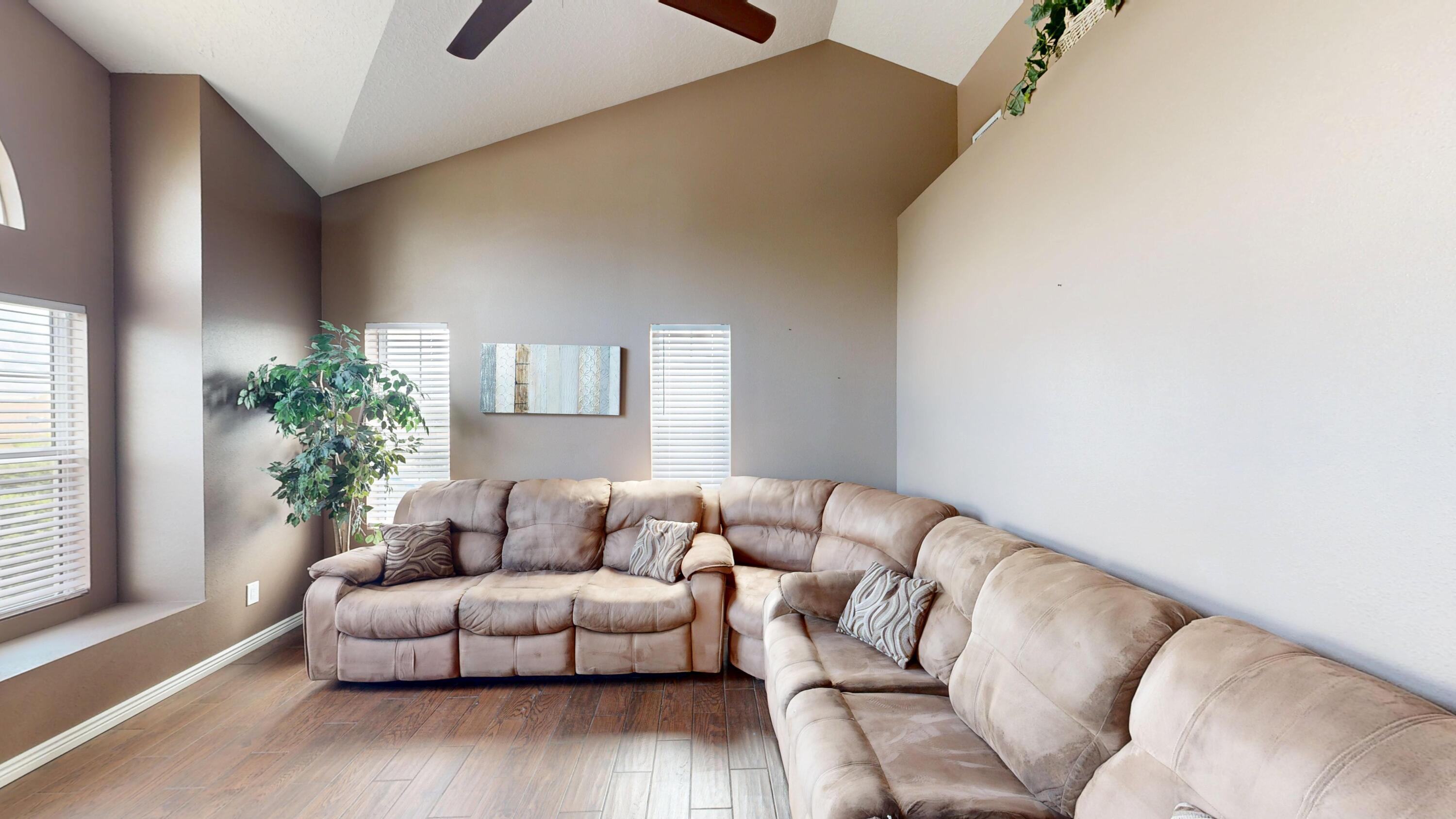 2309 Agua Fria Drive NE