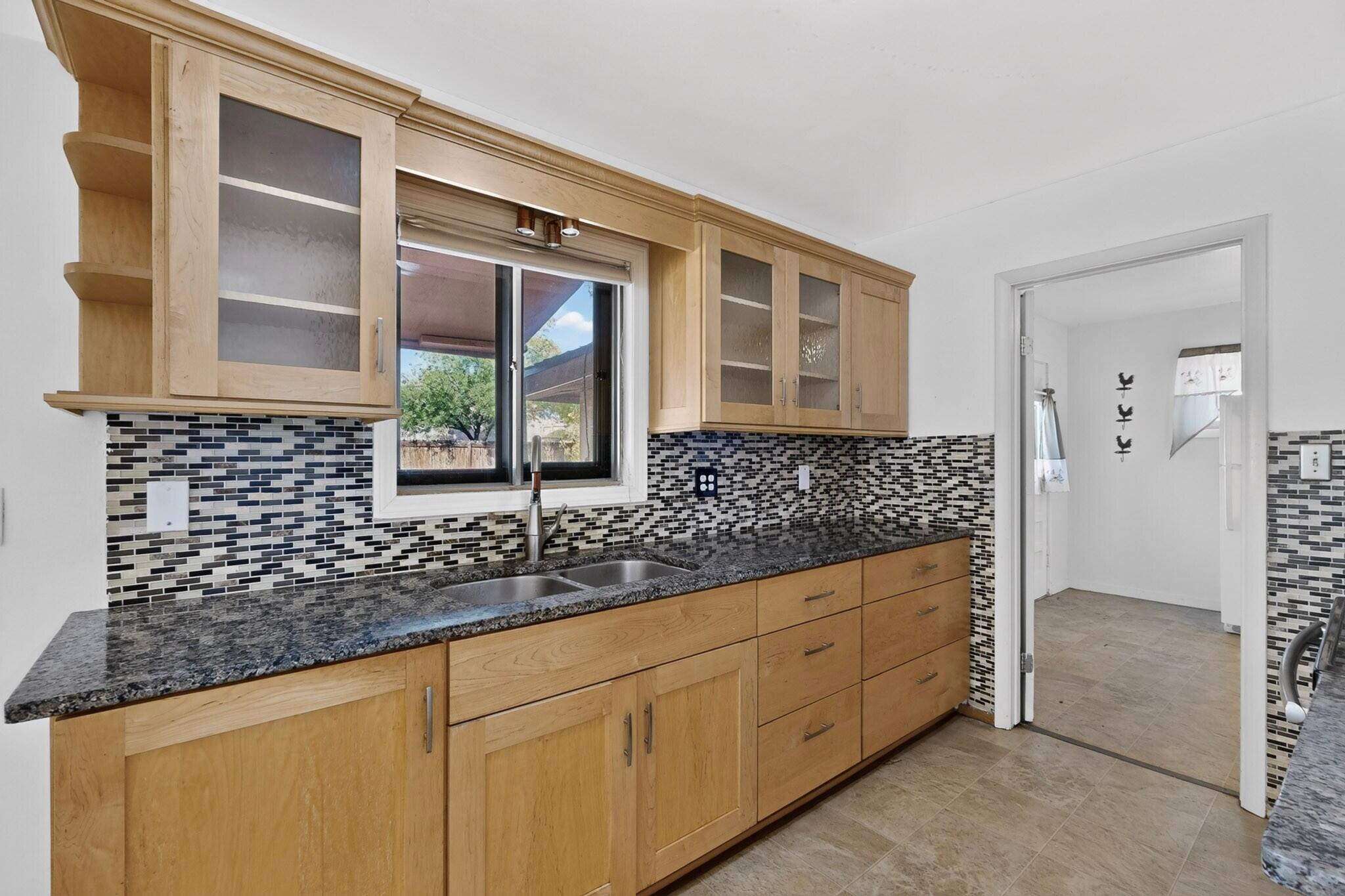 603 S Mesa Road