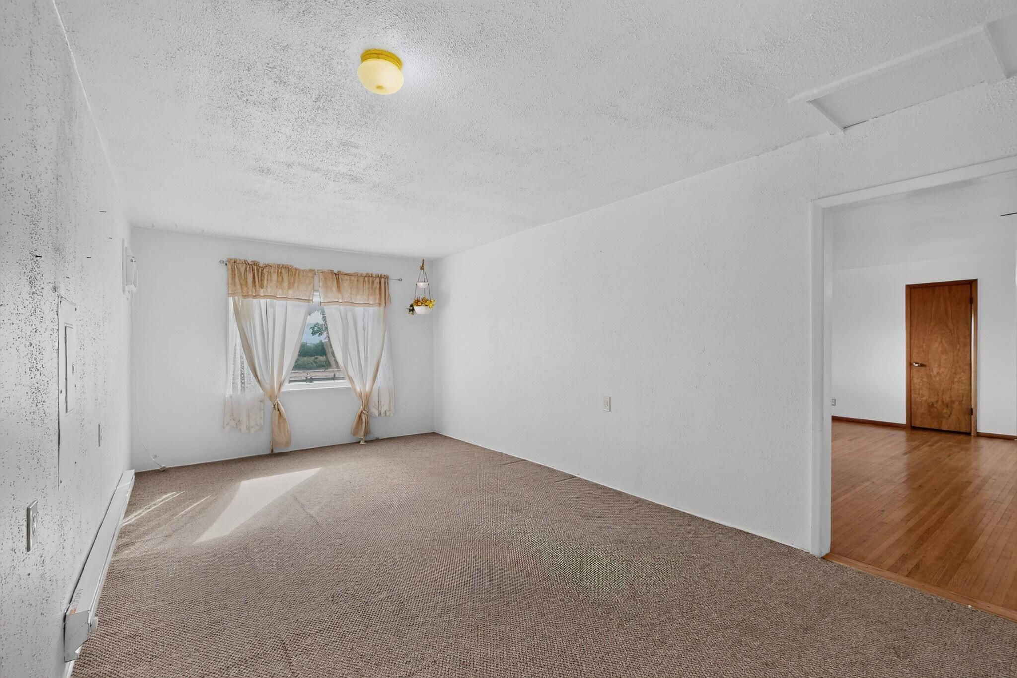 603 S Mesa Road