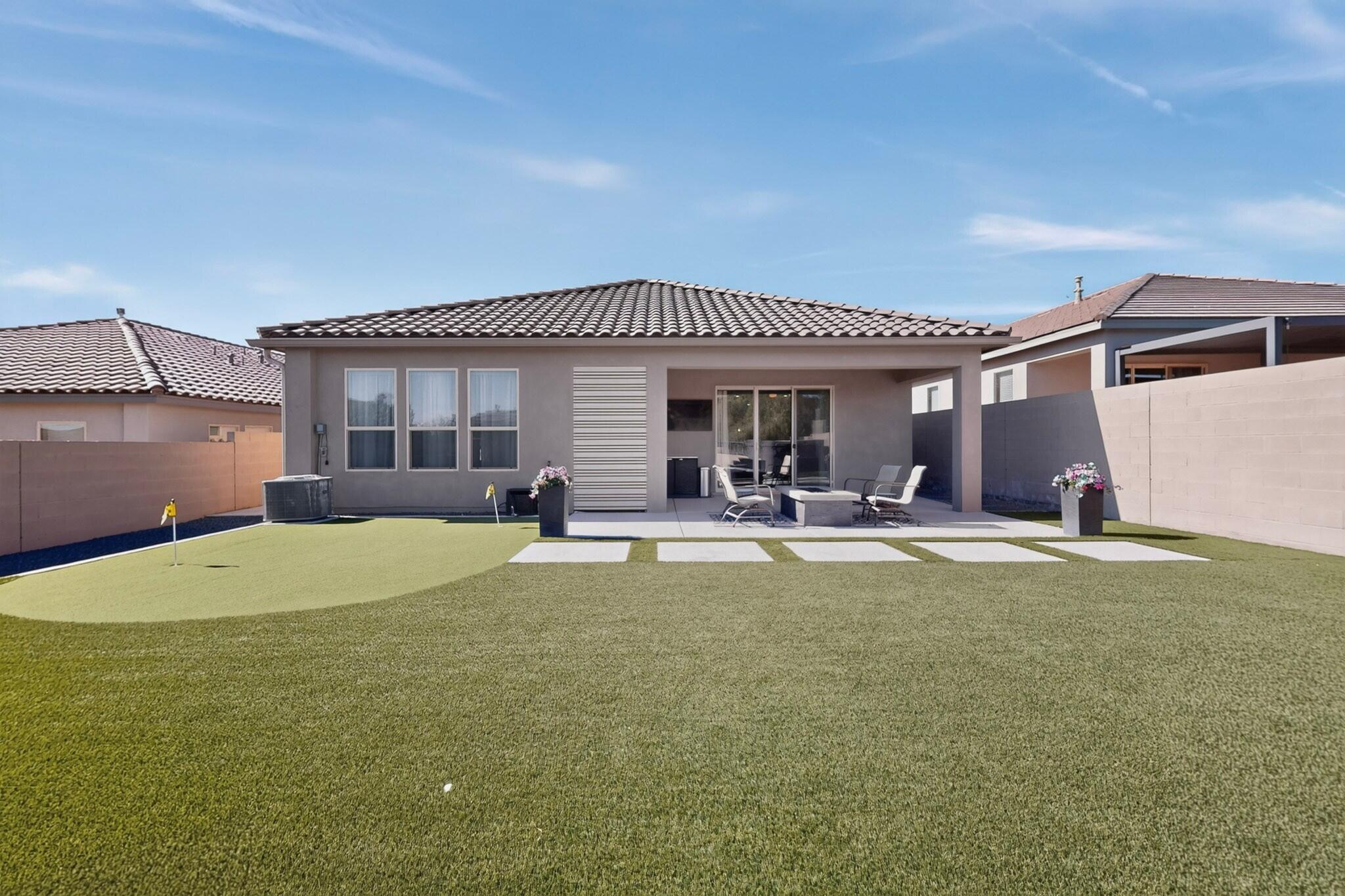 2554 Guadalupe Road NE