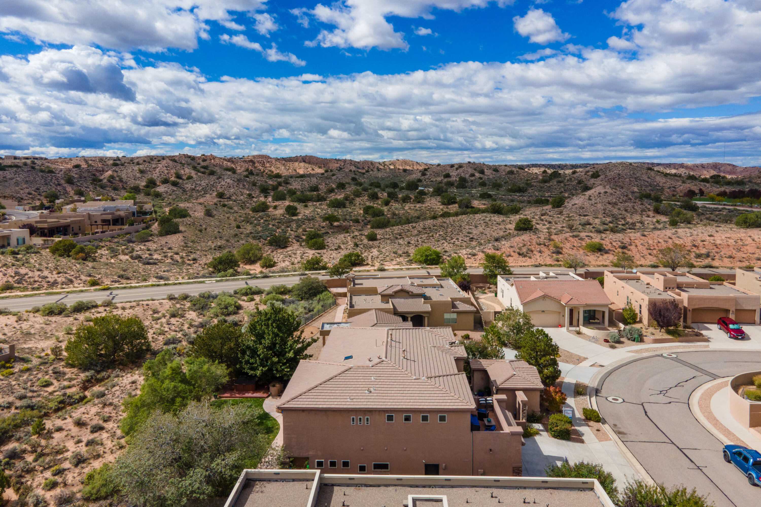2929 Redondo Santa Fe Loop NE