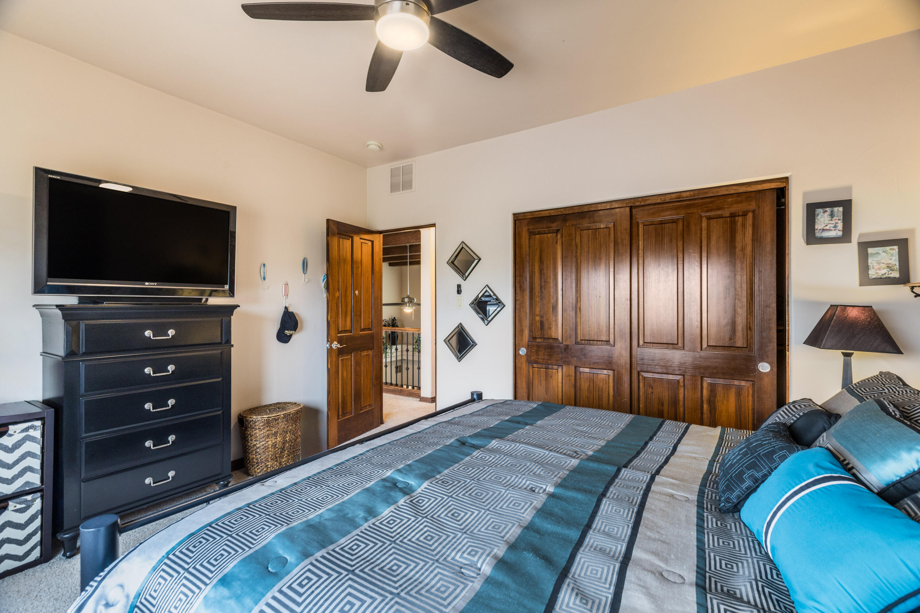 2929 Redondo Santa Fe Loop NE
