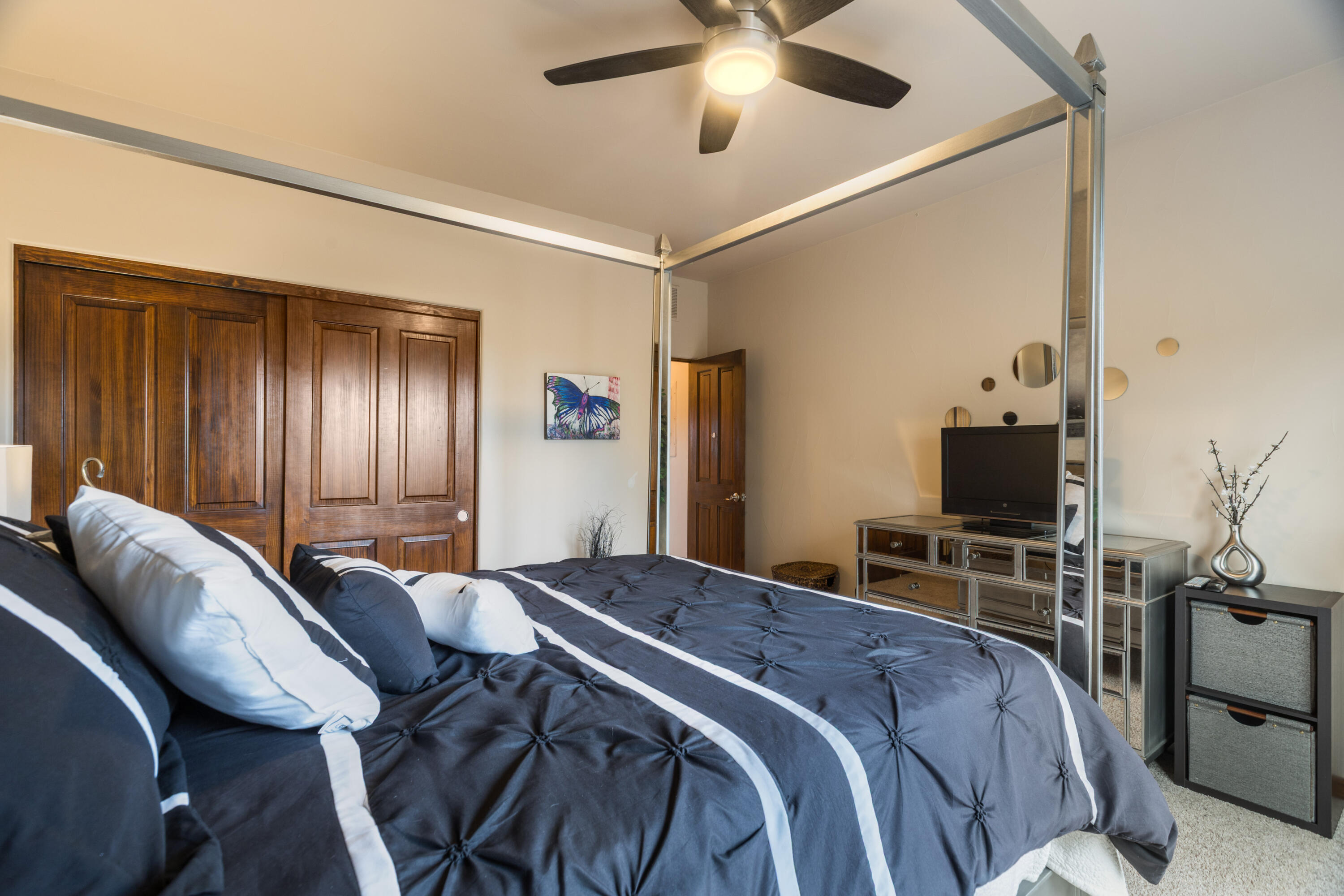 2929 Redondo Santa Fe Loop NE