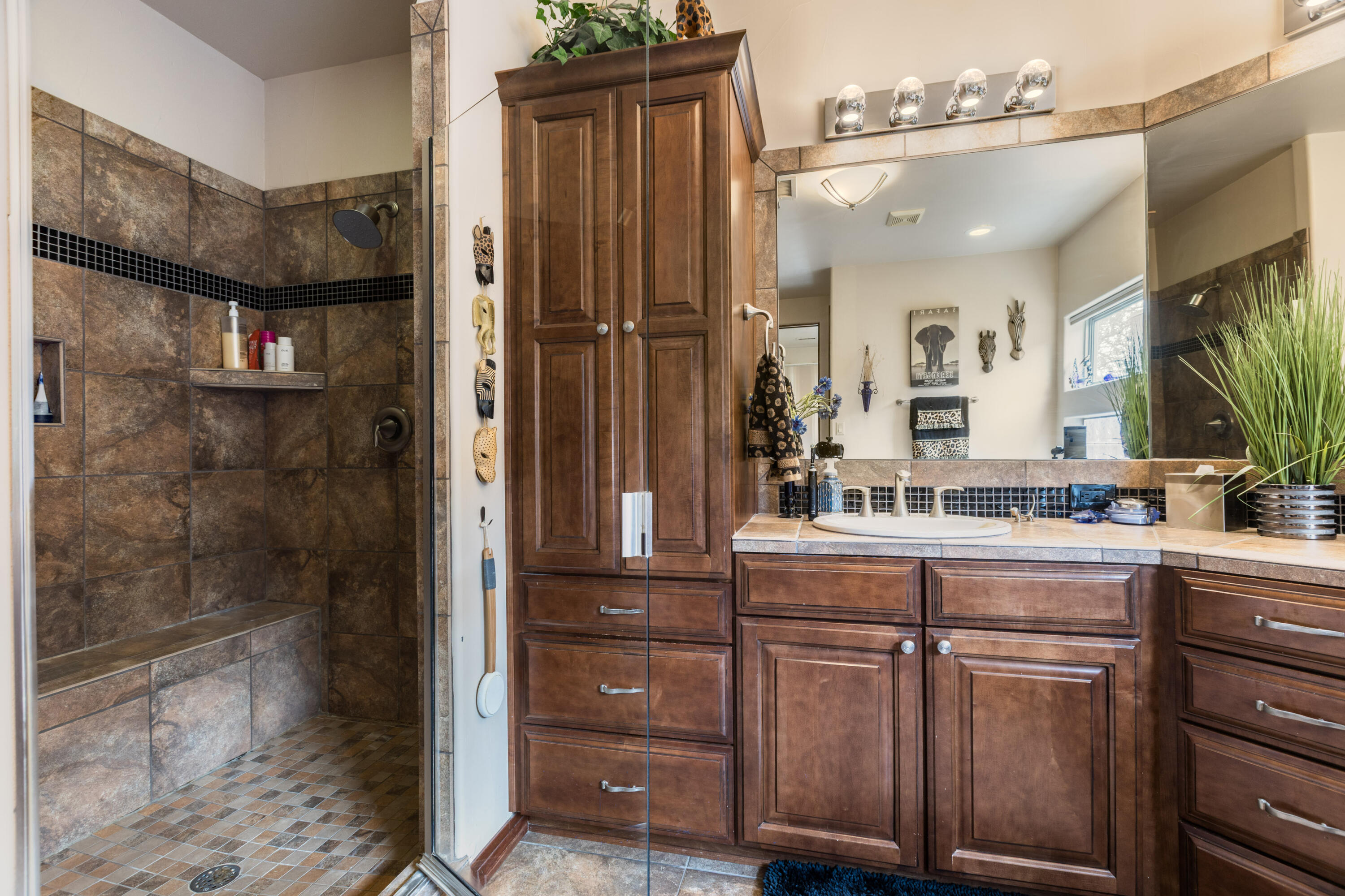 2929 Redondo Santa Fe Loop NE