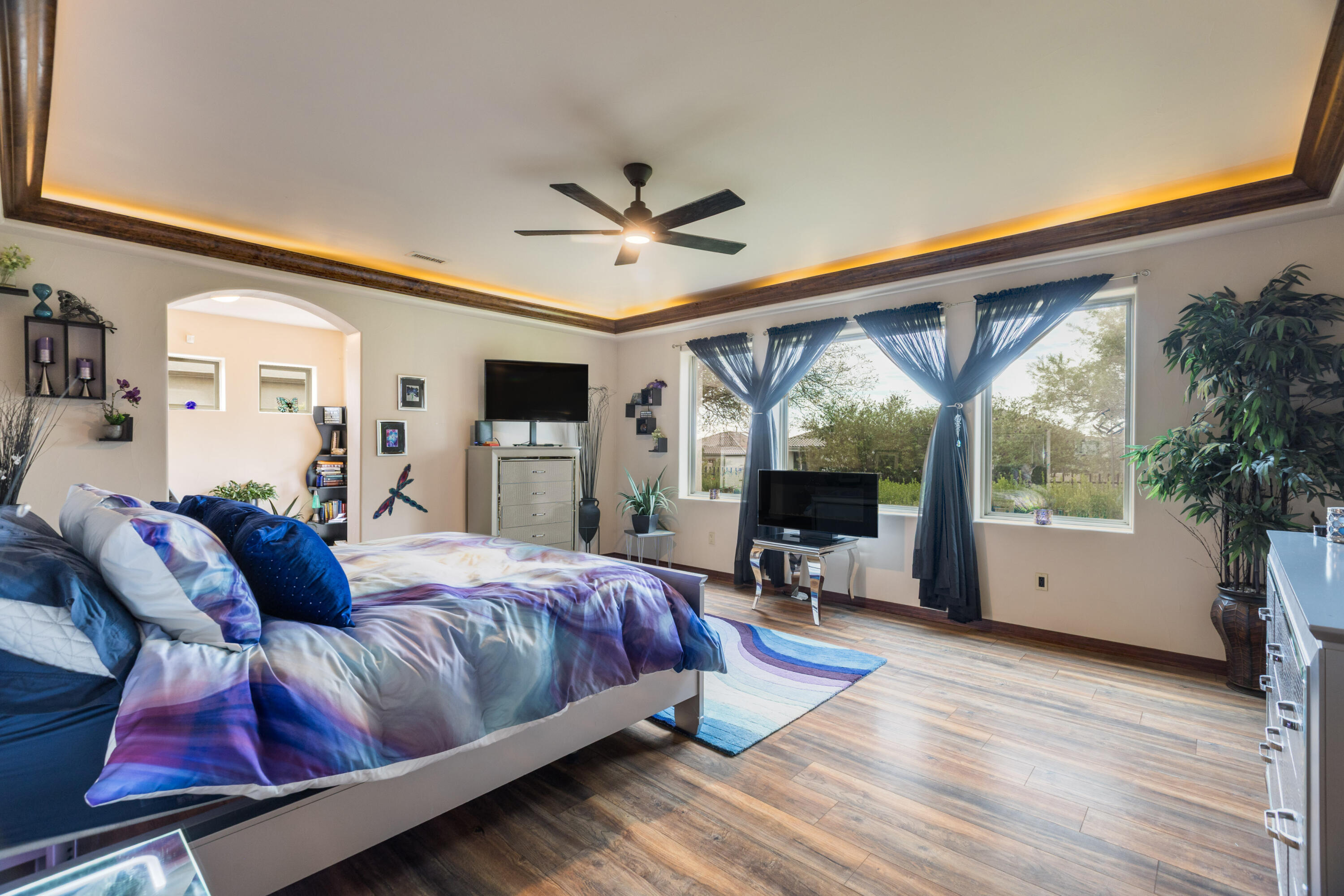 2929 Redondo Santa Fe Loop NE