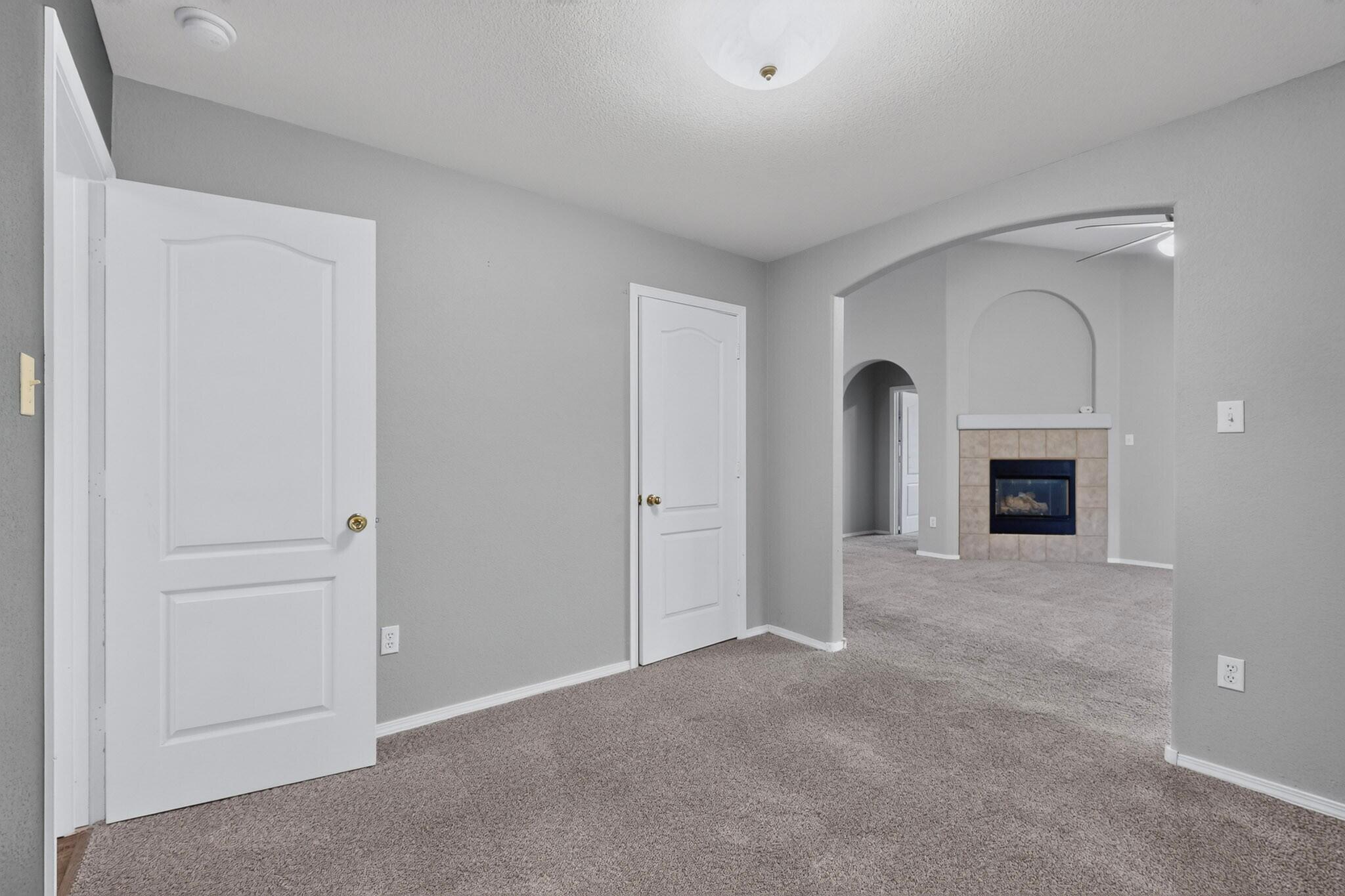 617 Sunny Meadows Drive NE