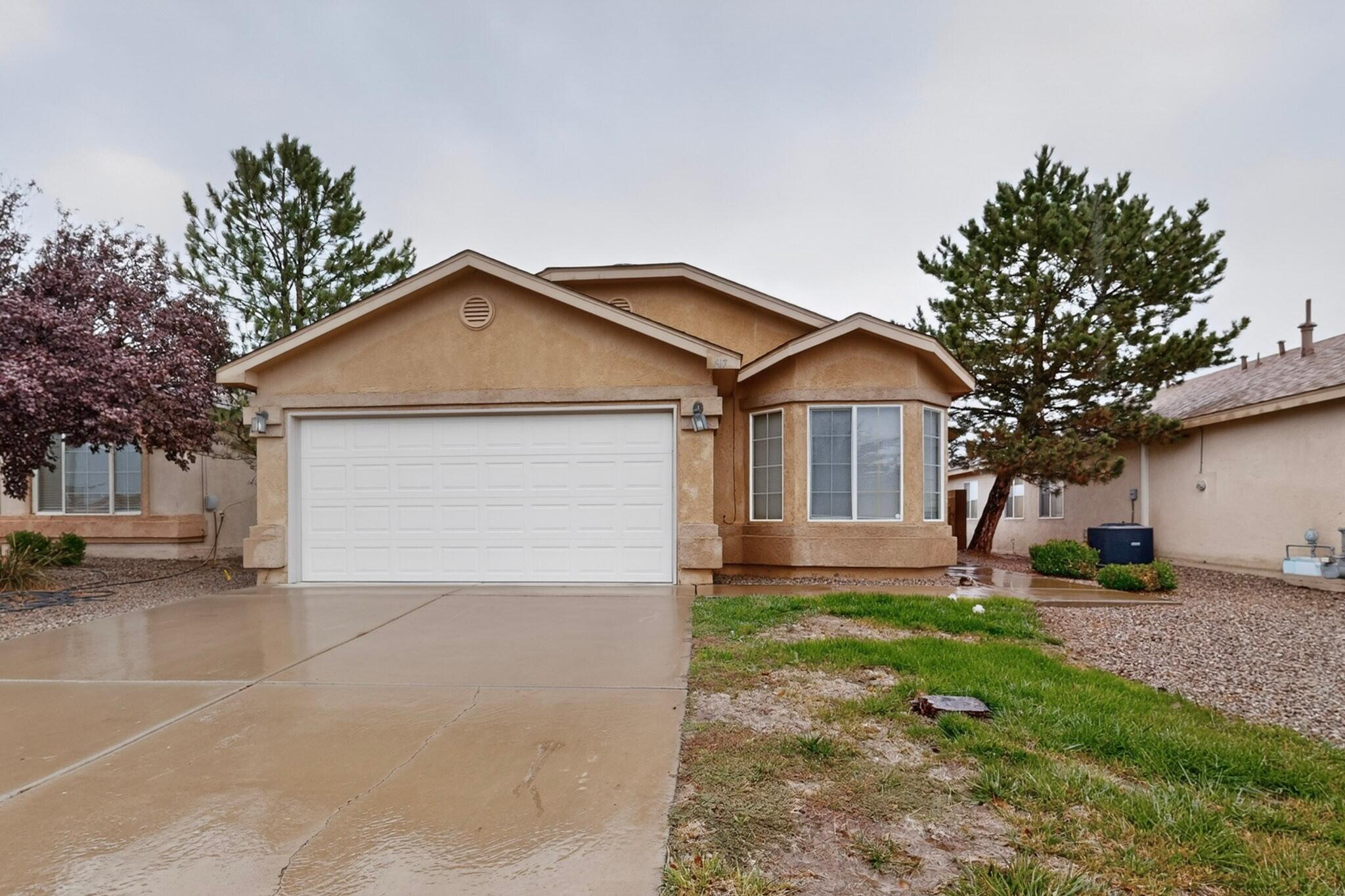 617 Sunny Meadows Drive NE