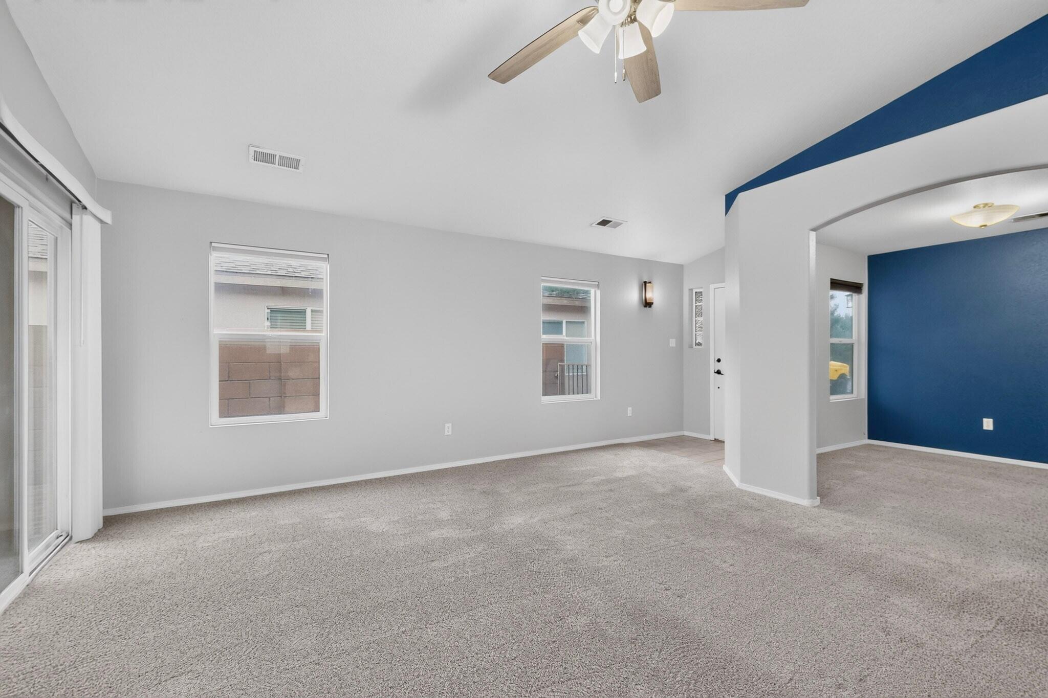 617 Sunny Meadows Drive NE