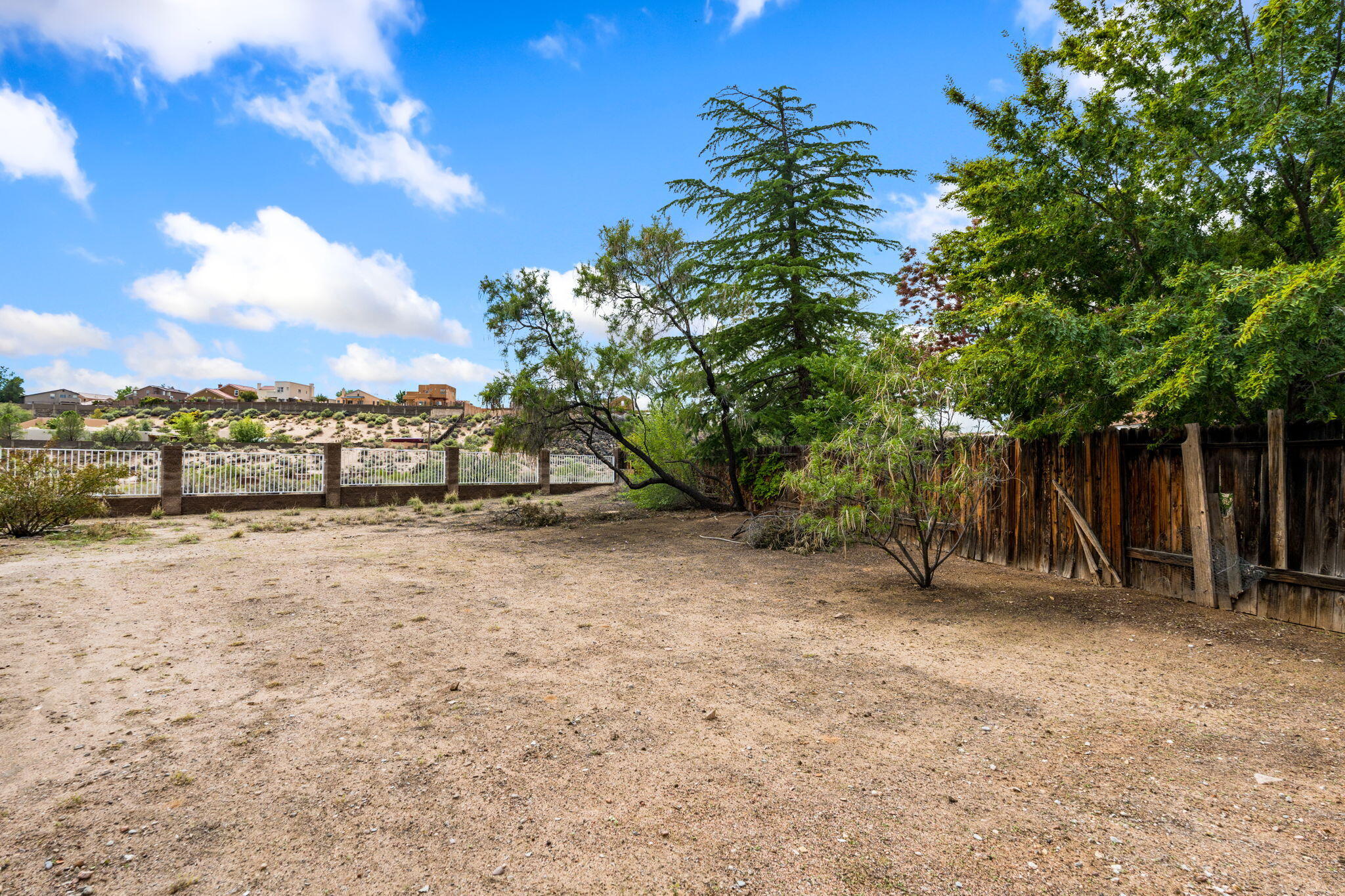 5304 Bandelier Drive NW