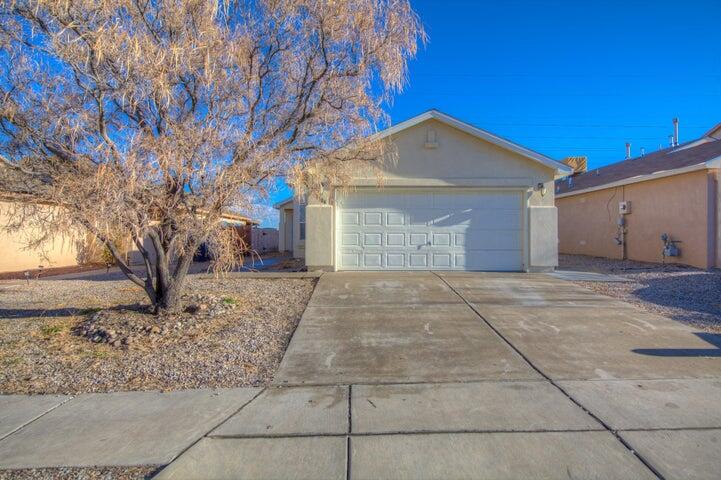1104 Casa Roja Place NW