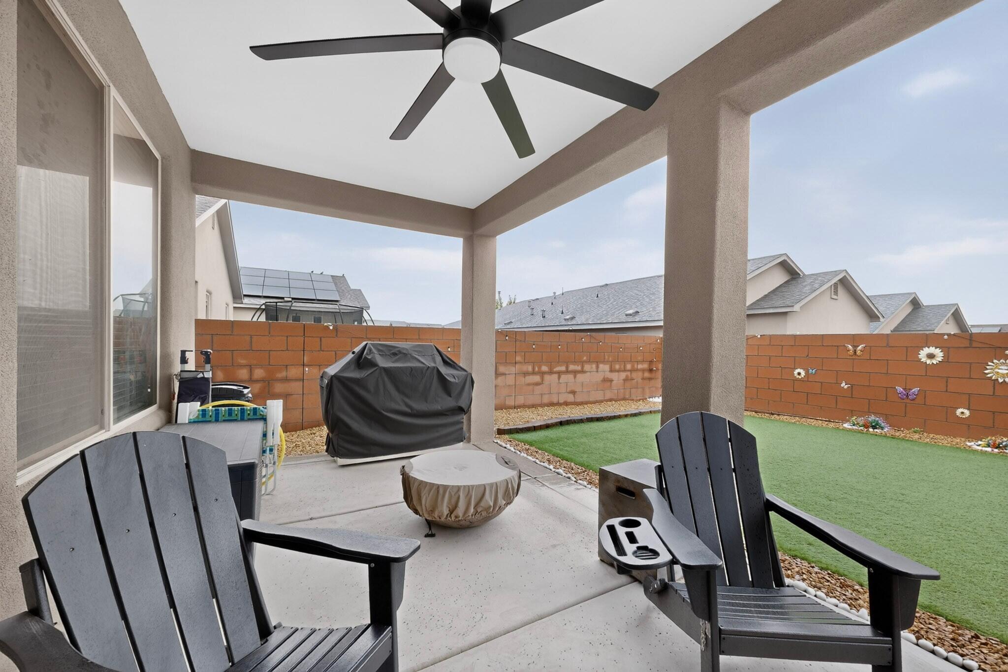 4340 Golden Eagle Loop NE