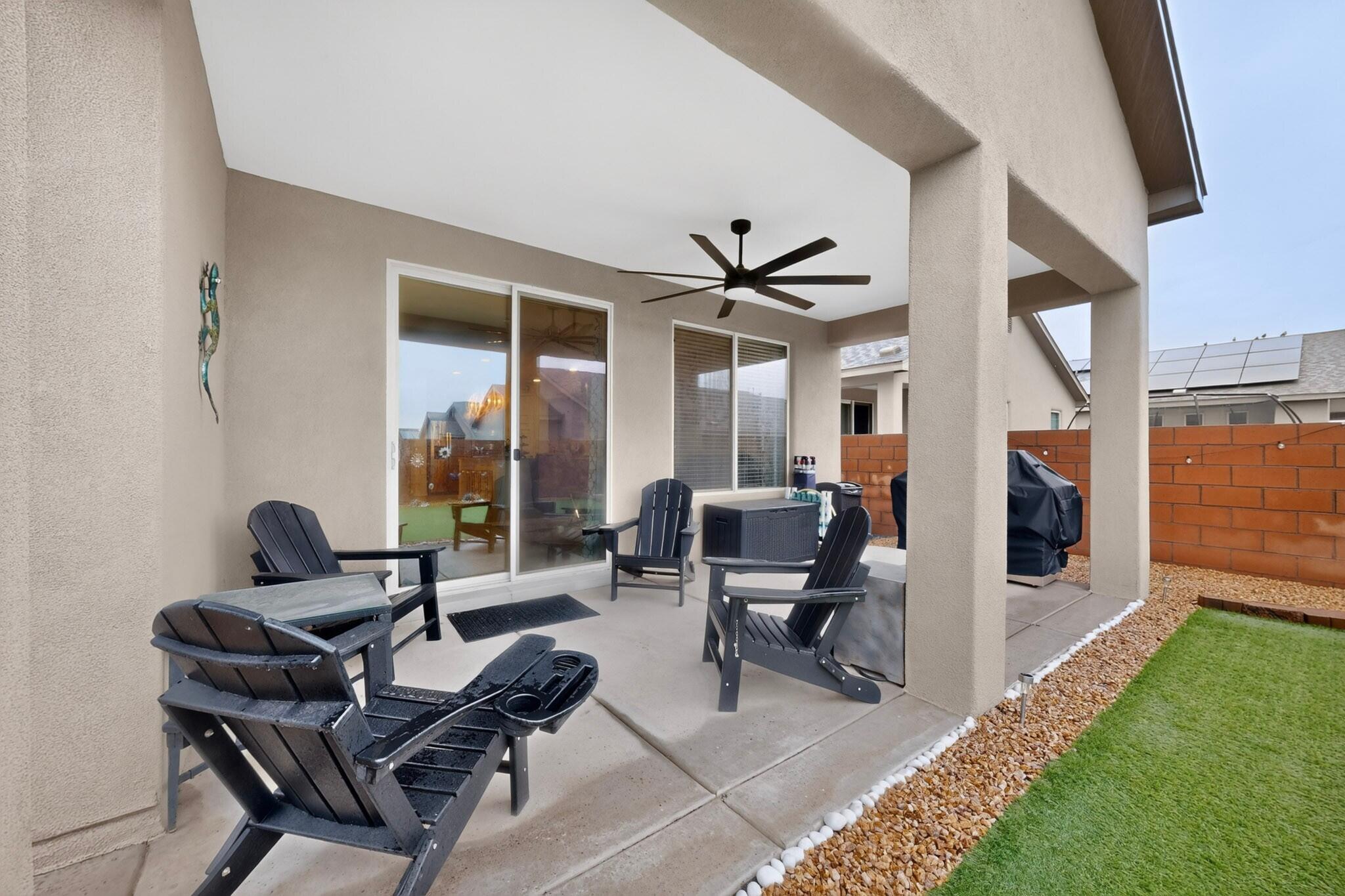 4340 Golden Eagle Loop NE