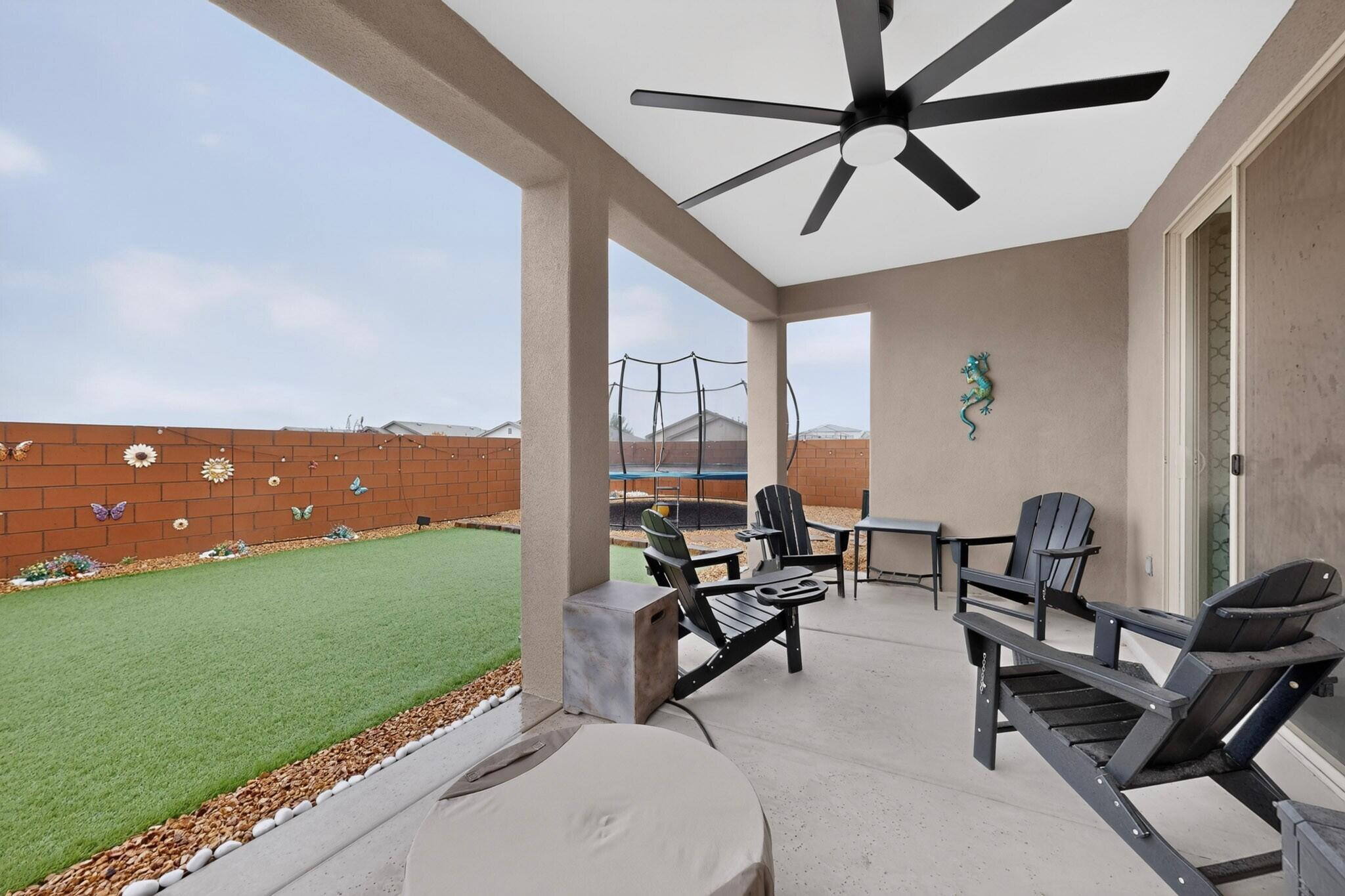 4340 Golden Eagle Loop NE
