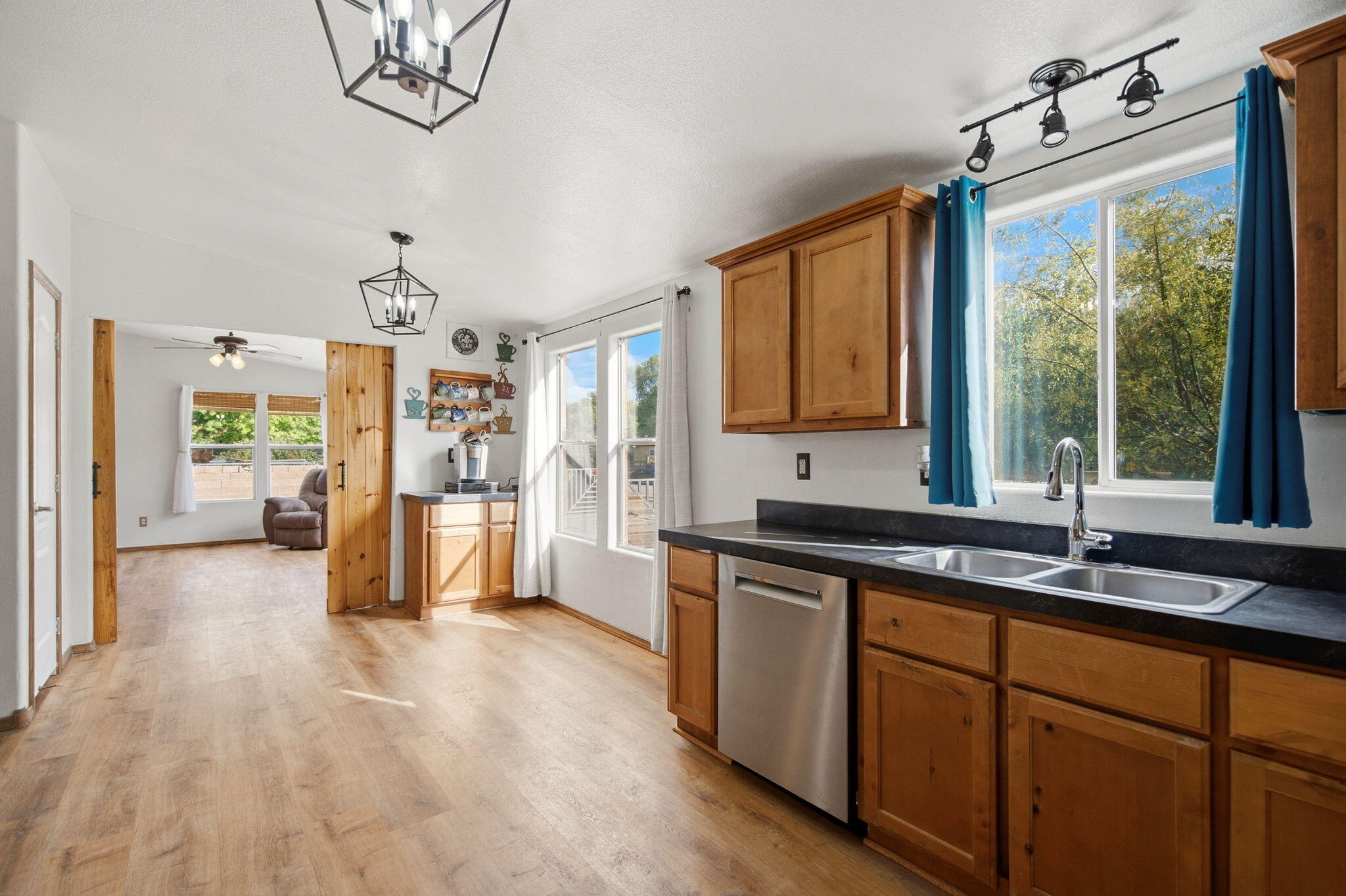113 Hacienda Road NW