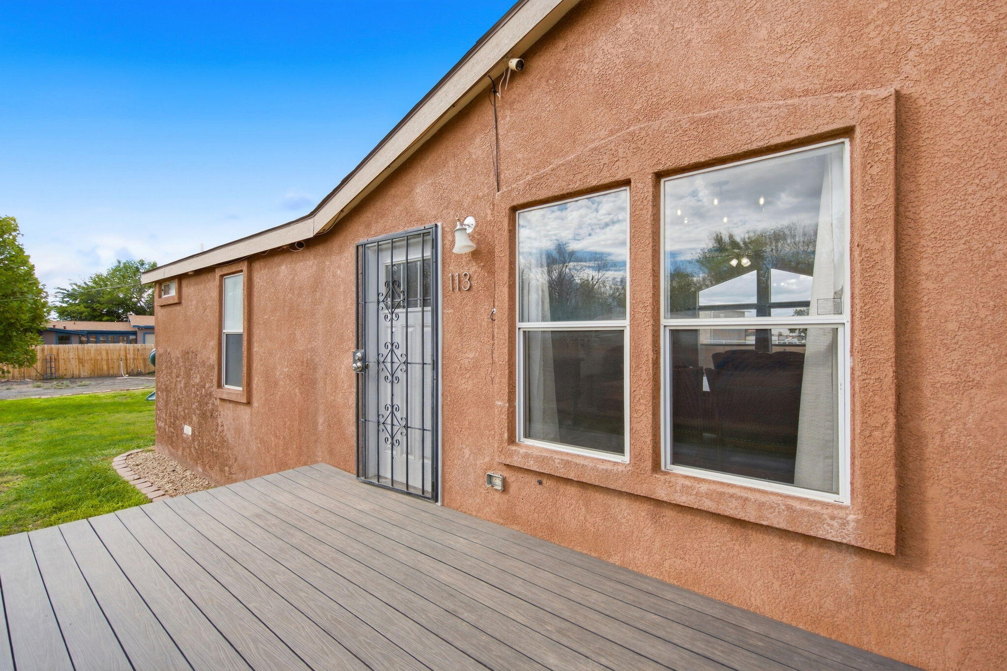 113 Hacienda Road NW