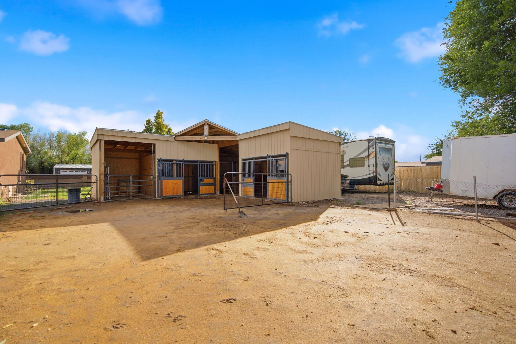 113 Hacienda Road NW