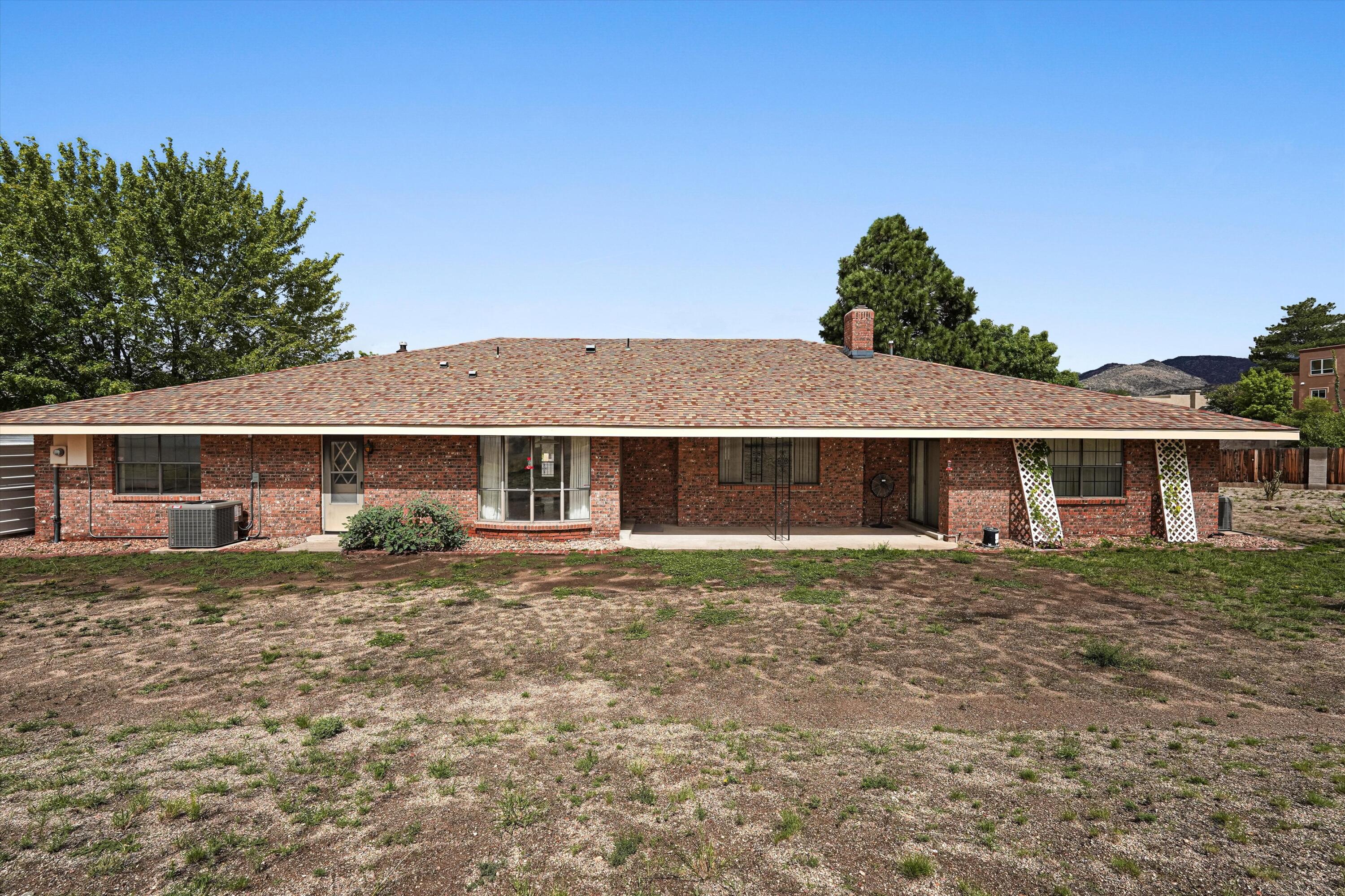 1717 Catron Court SE