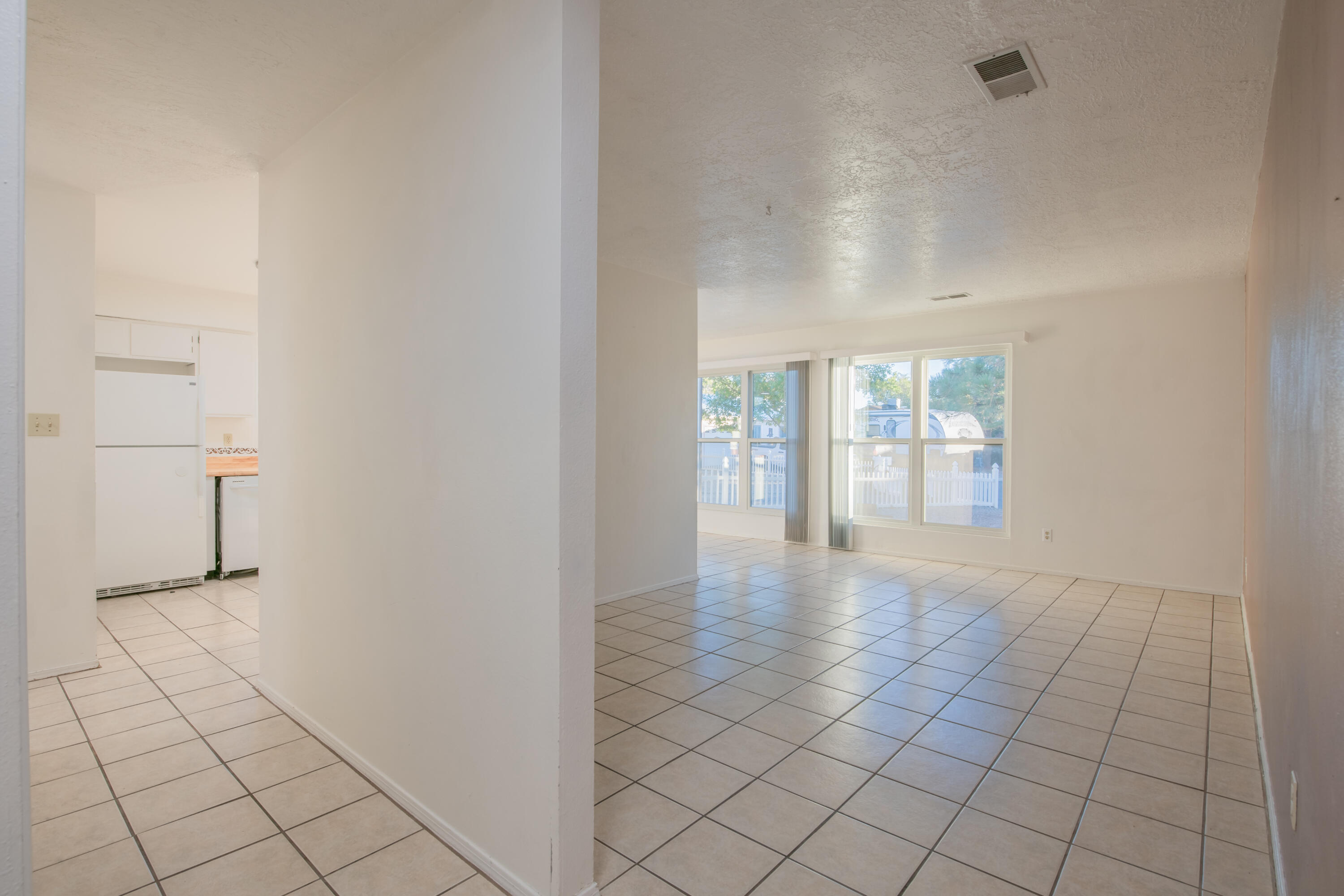 1390 Ponderosa Court SE
