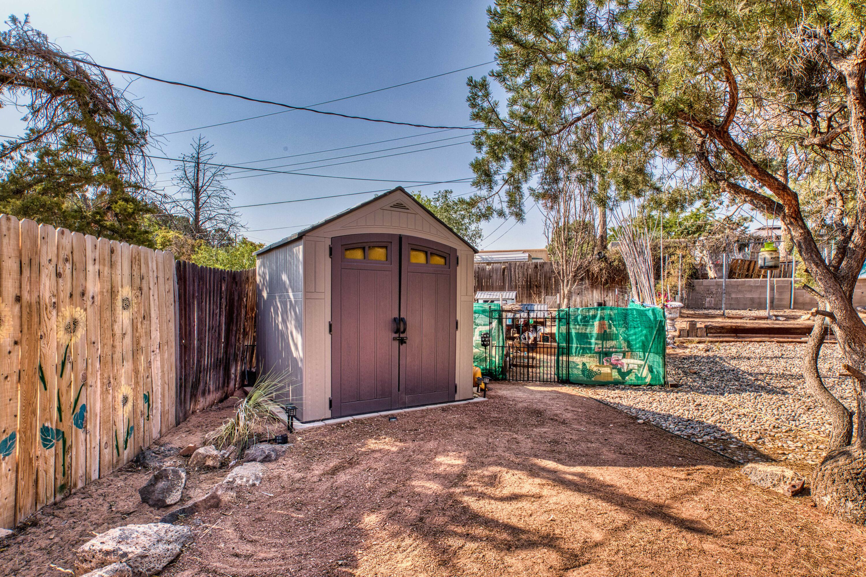 5639 Camino Canada NW