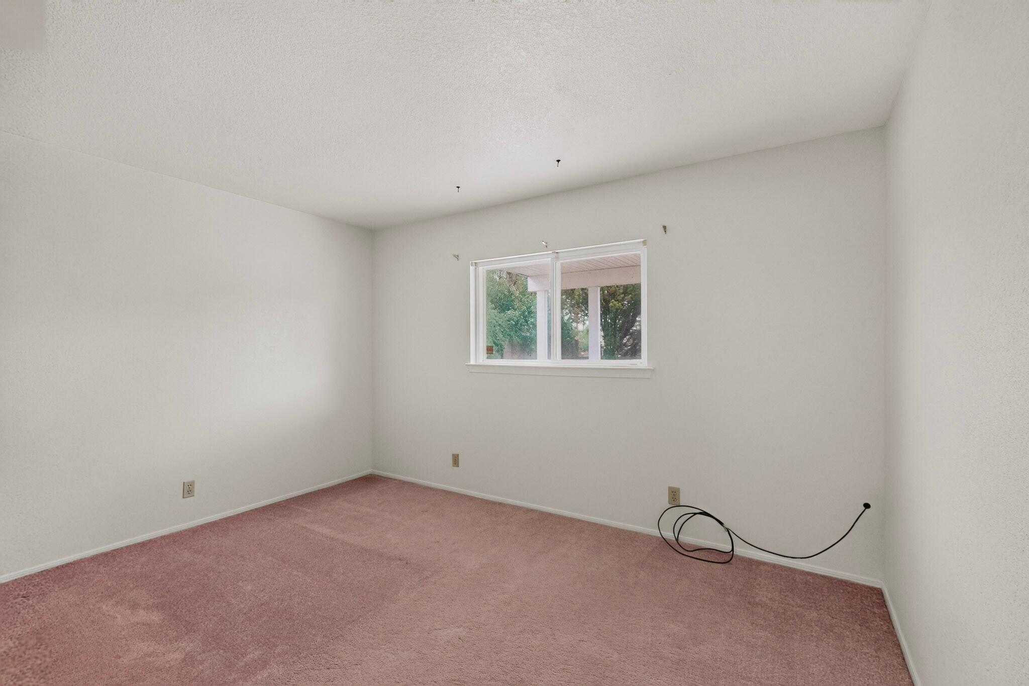 13800 Paseo Vista NE