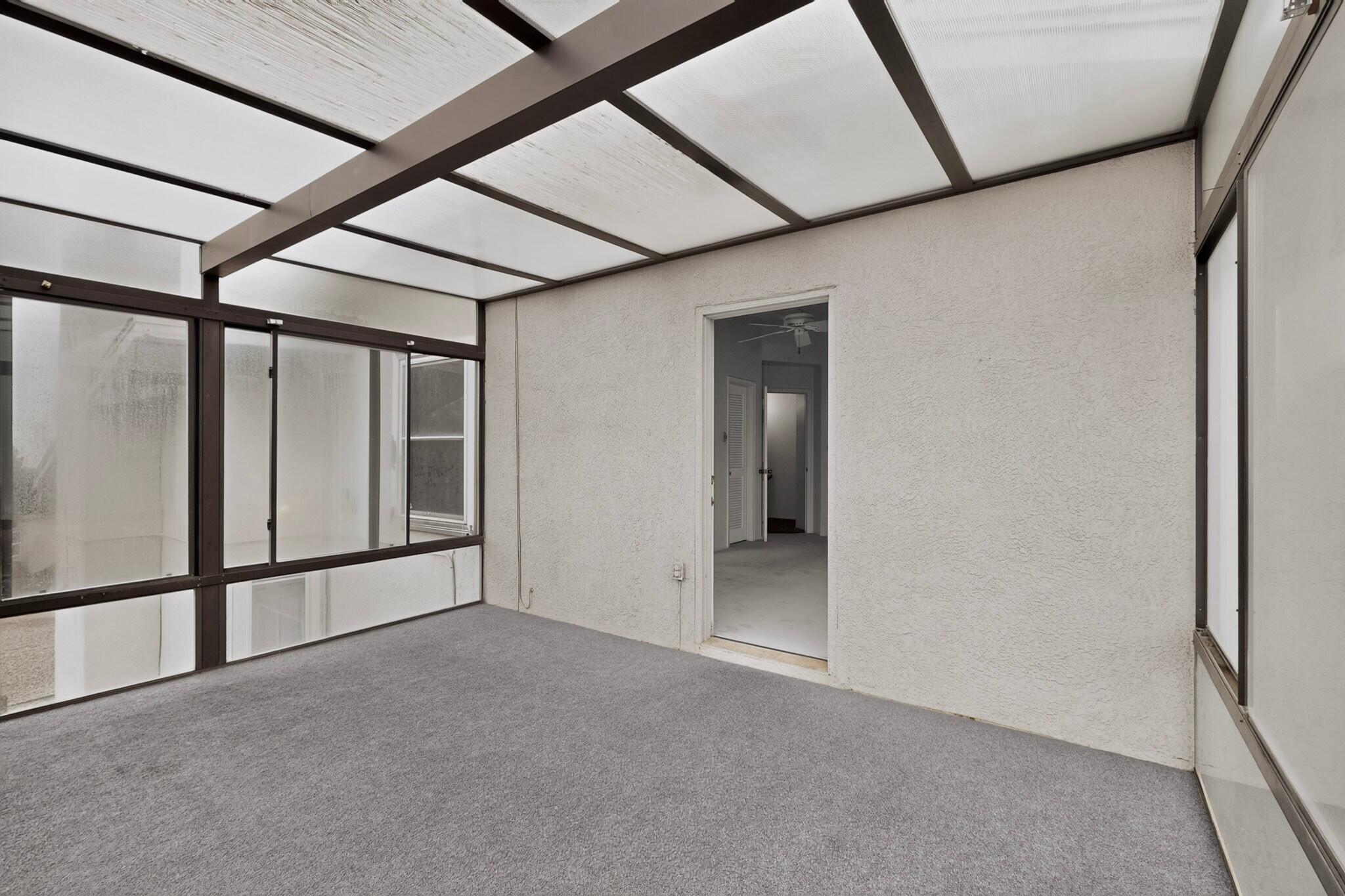 13800 Paseo Vista NE