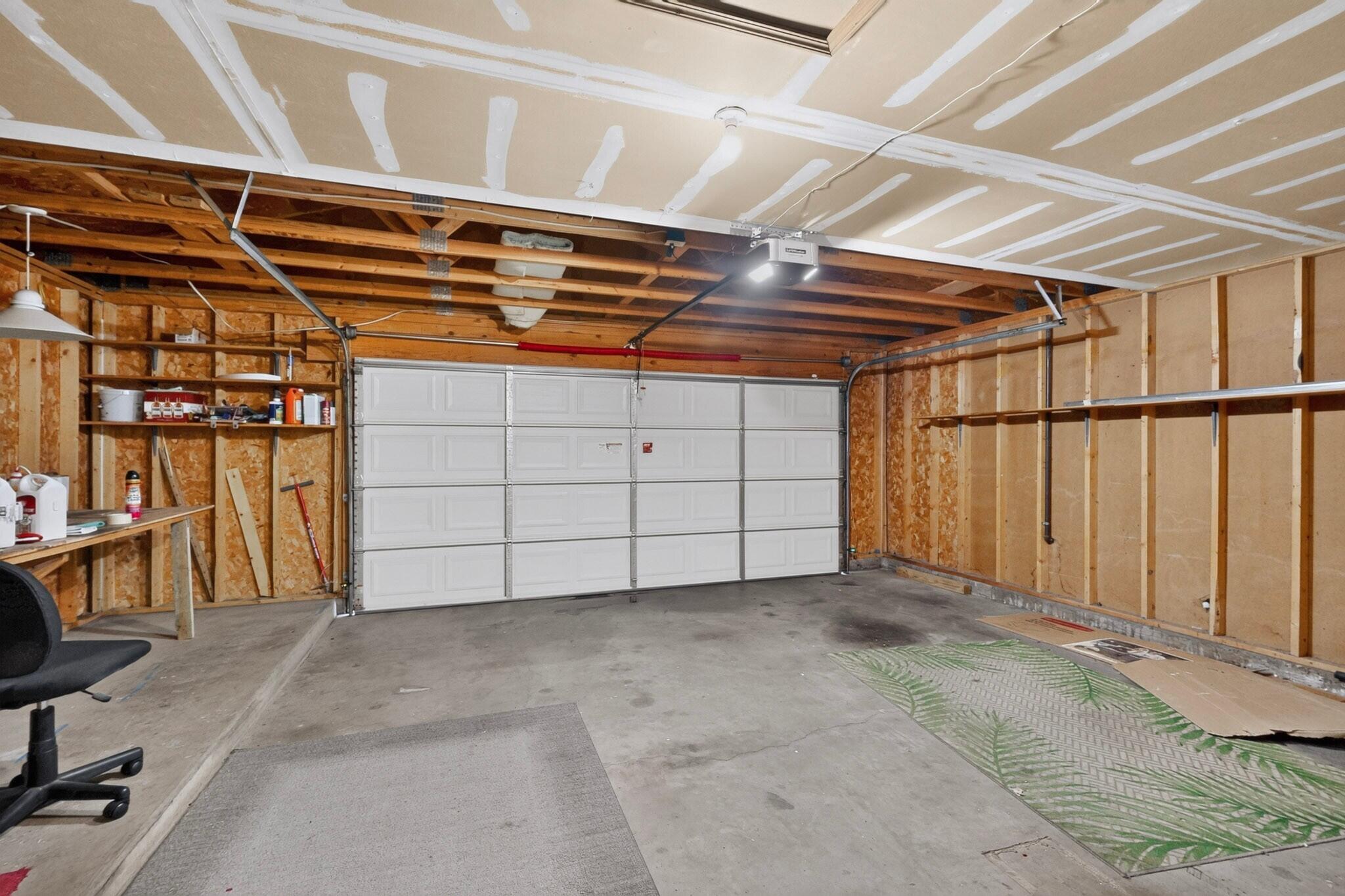 13800 Paseo Vista NE