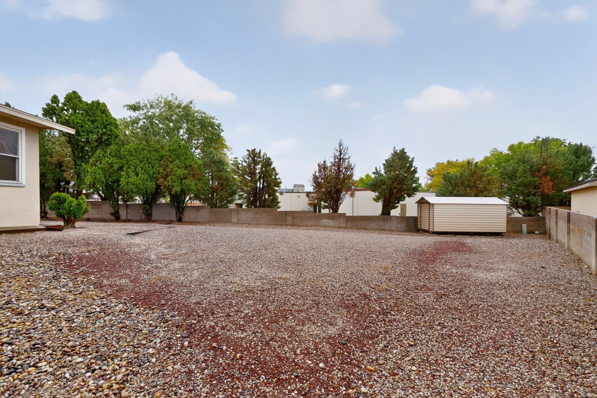 13800 Paseo Vista NE