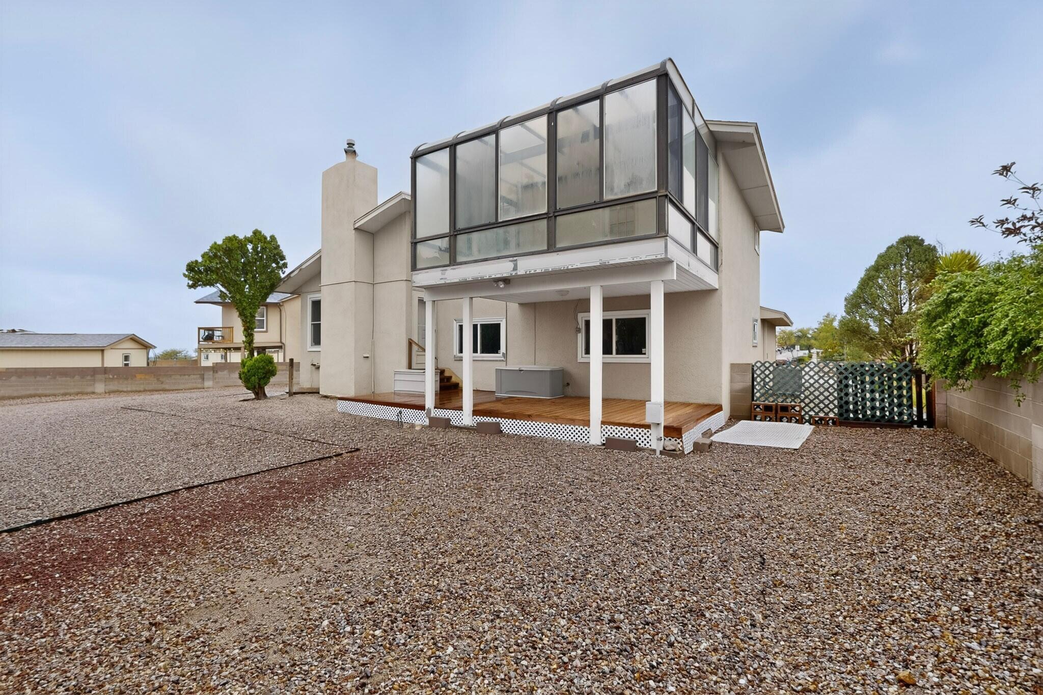 13800 Paseo Vista NE